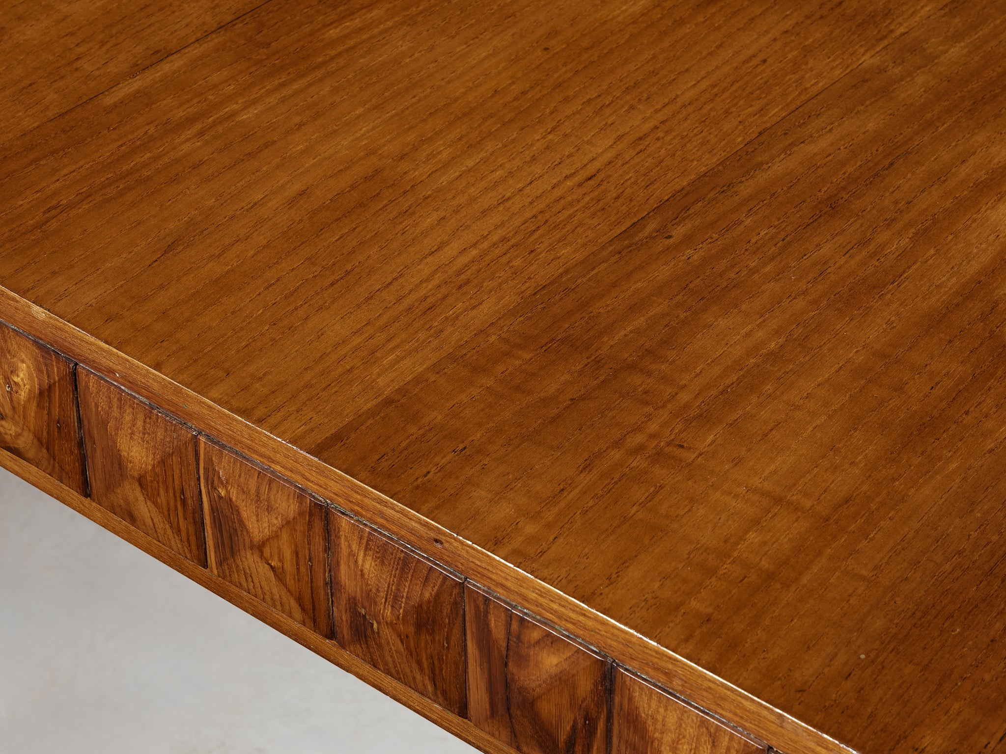 1940s Italian Dining Table in Chestnut with Diamond-Shaped Rim Tables Morentz