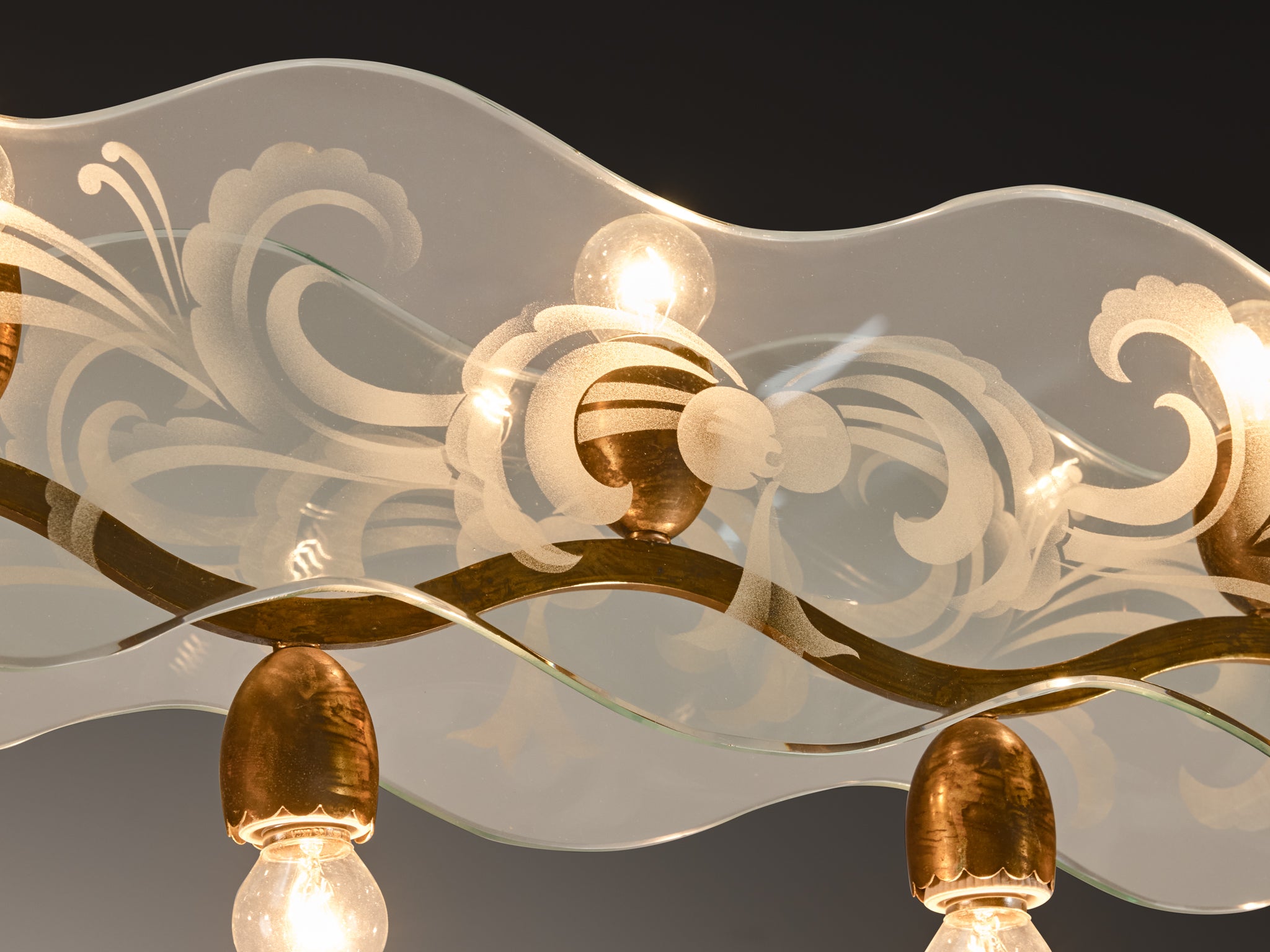 Charming Art Deco Italian Chandelier in Brass and Etched Glass Panels Lighting Morentz