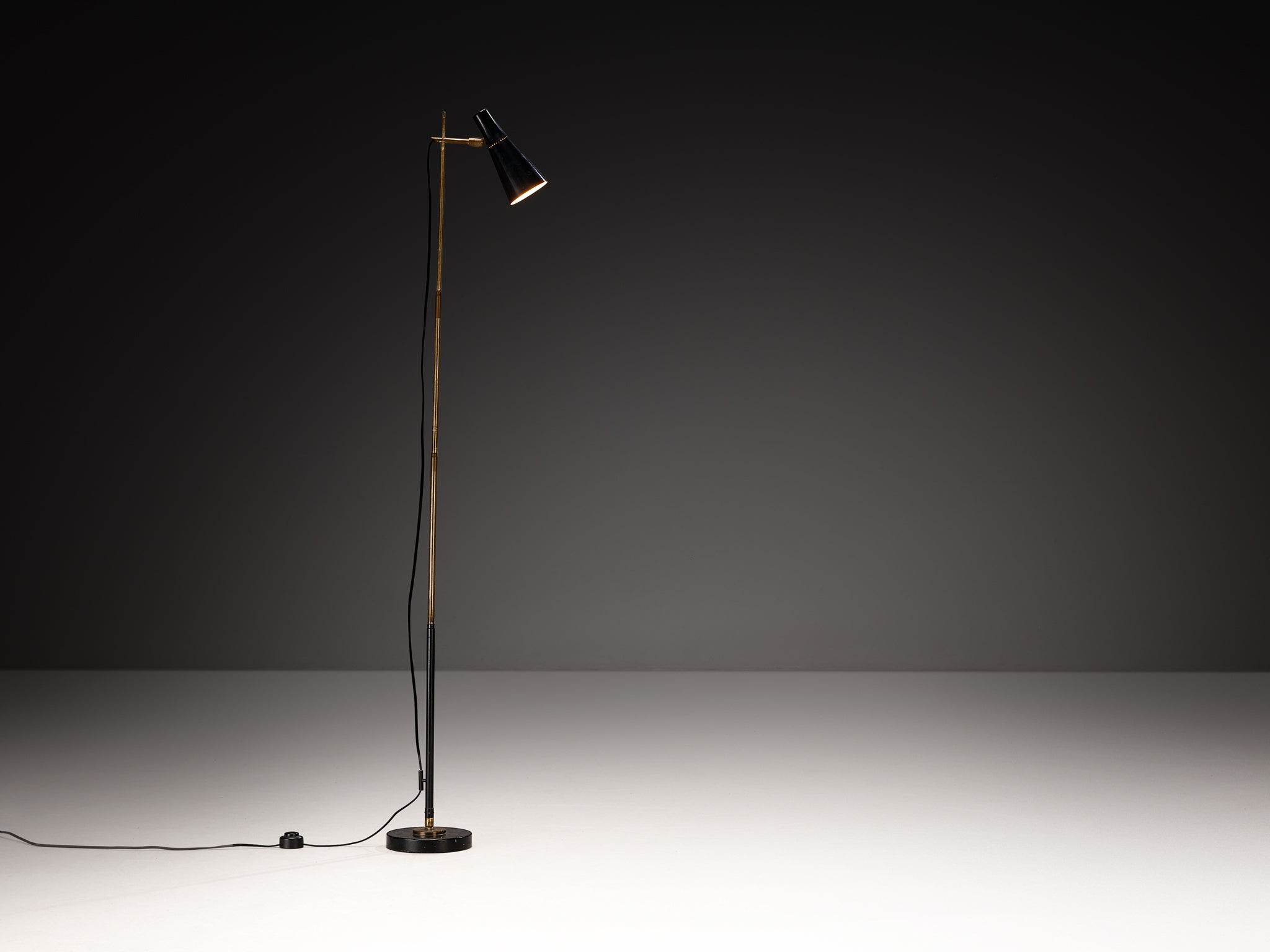 Angelo Ostuni and Renato Forti for O-Luce '201' Floor or Table Lamp in Black Lighting Morentz