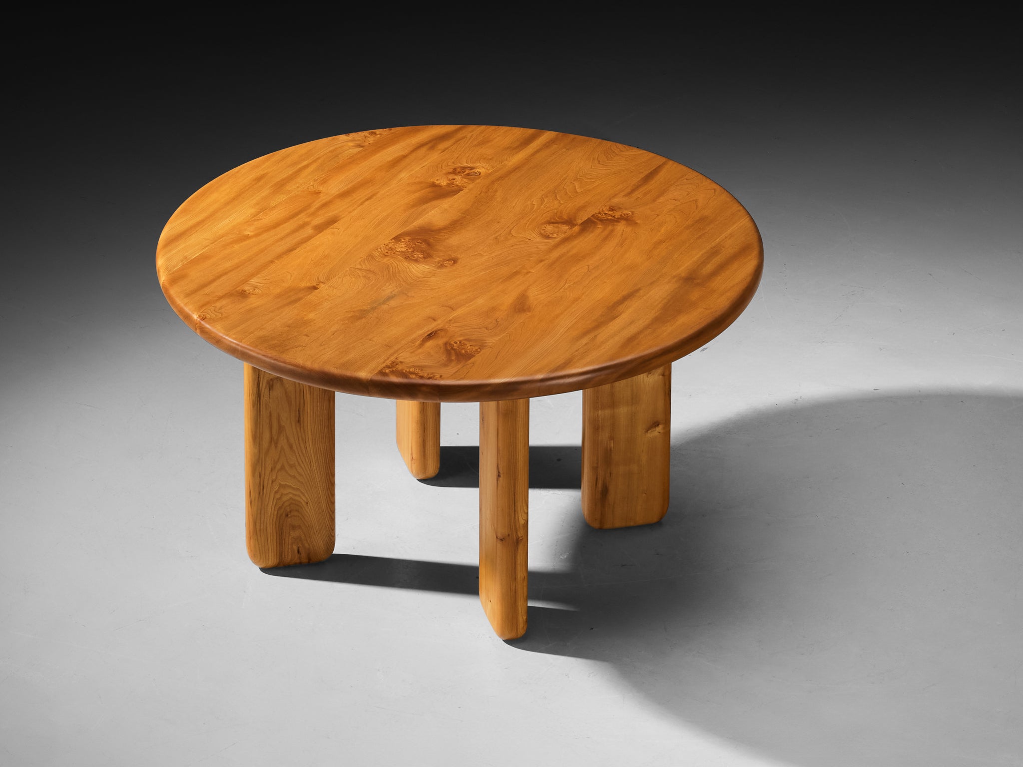 1970s French Dining Room Set with Round Table and Chairs in Solid Elm Tables Morentz