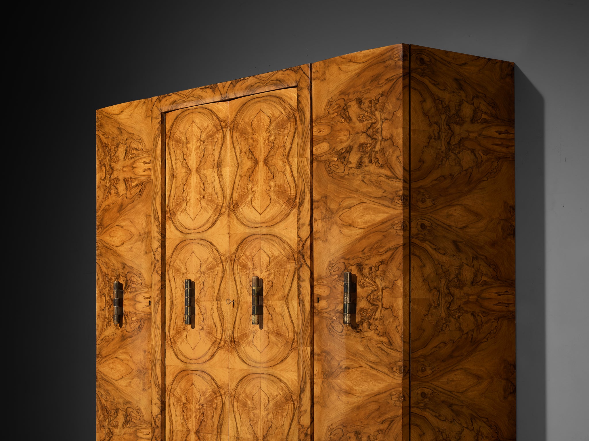 Gaetano Borsani for Atelier di Varedo Wardrobe or Higboard in Walnut Burl and Brass Case pieces and storage cabinets Morentz
