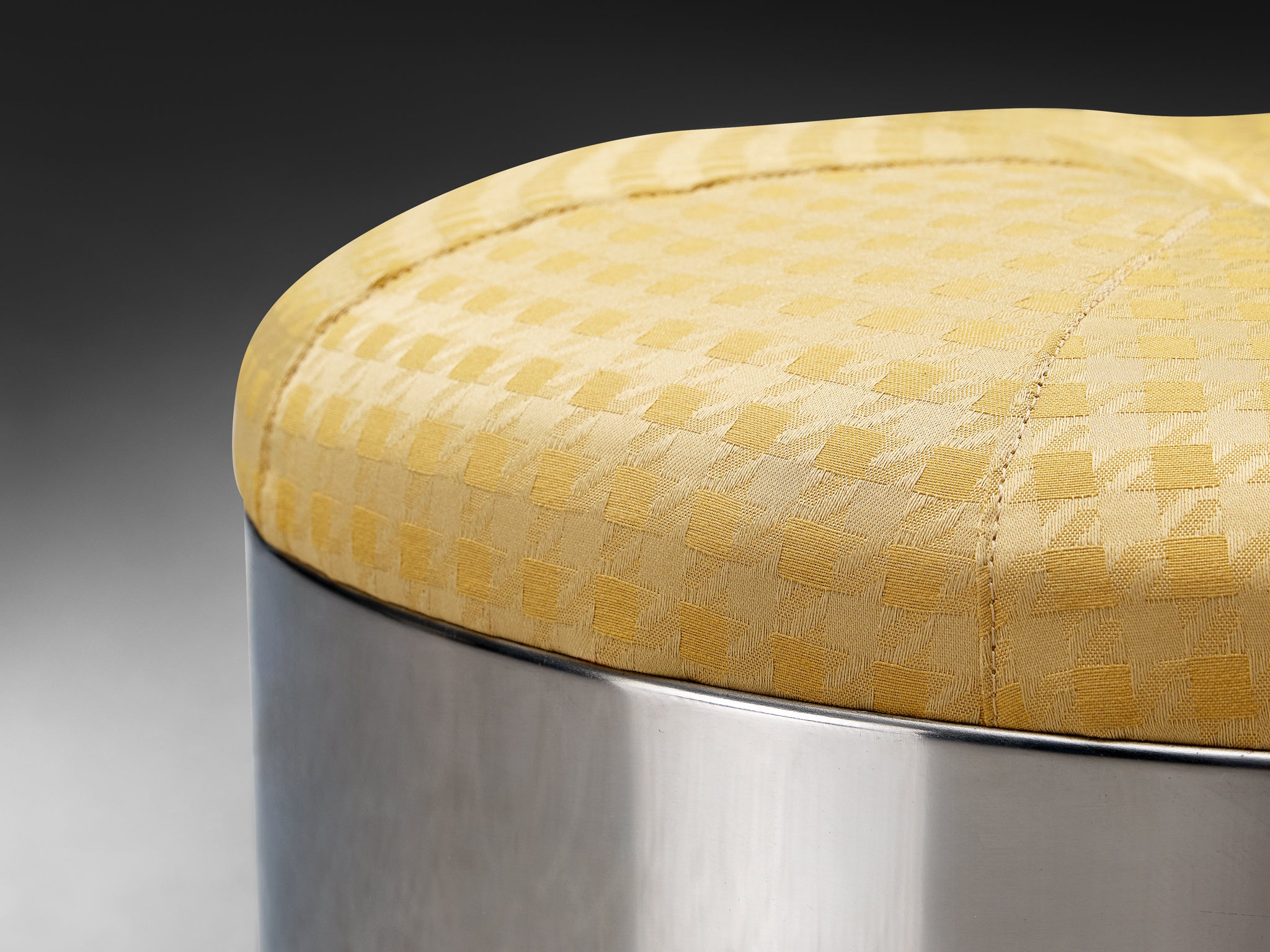 Pair of 1970s Post-Modern Movable Ottomans in Chromed Steel Seating Morentz