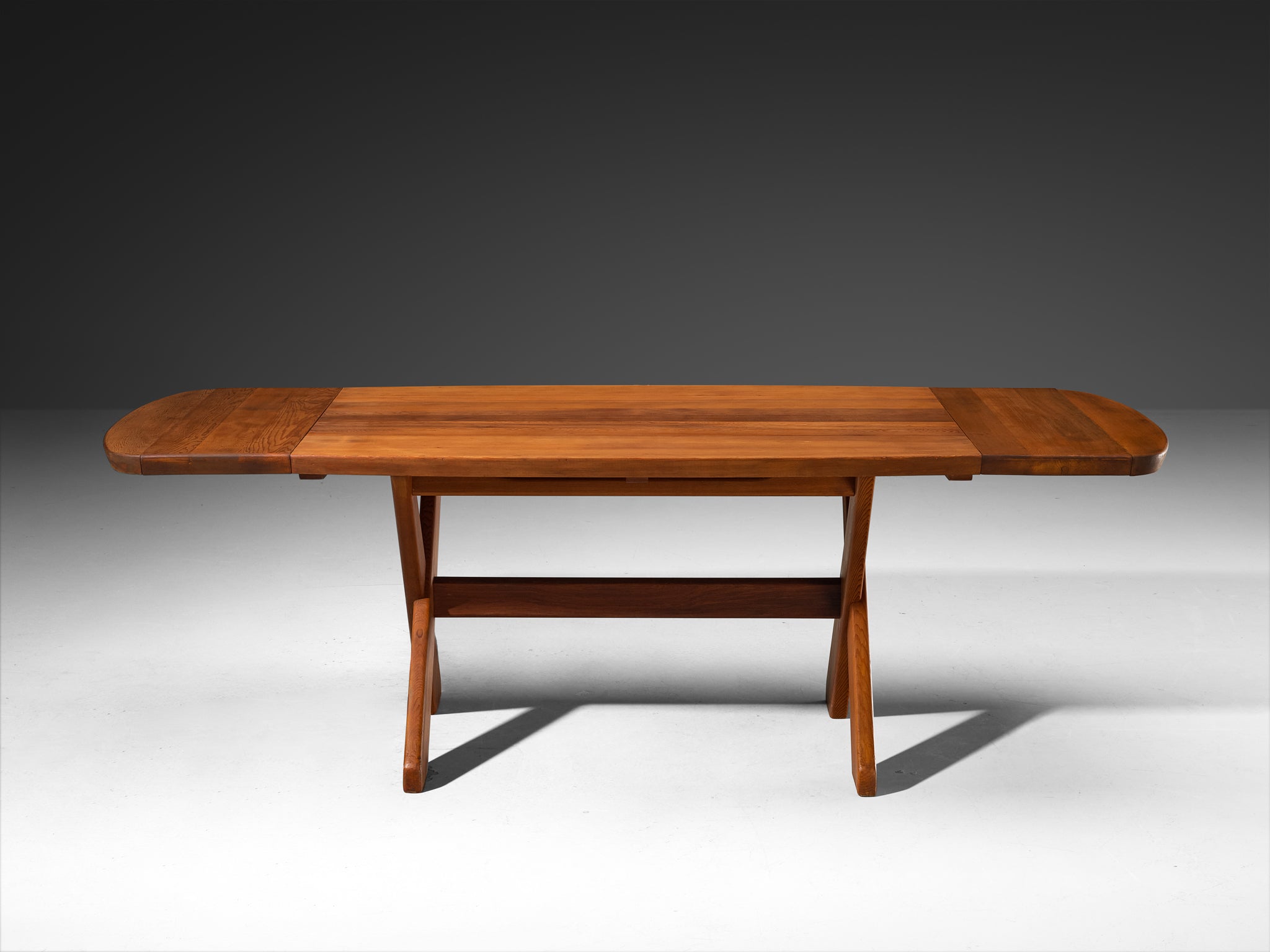 Sculptural Danish Extendable Dining Table in Oregon Pine Tables Morentz