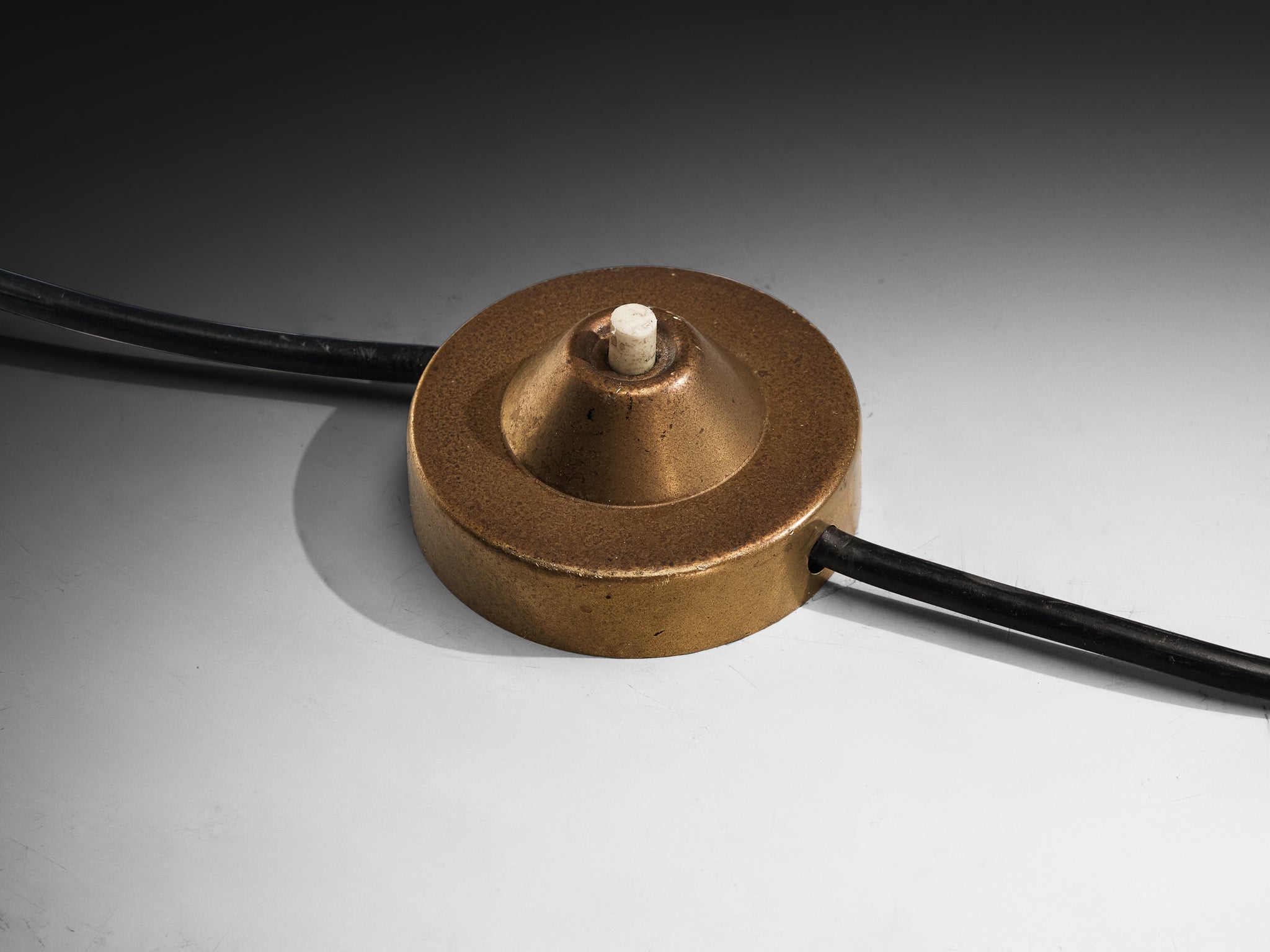 Angelo Lelii for Arredoluce ‘Televisione’ Floor Lamp in Brass and Aluminum Lighting Morentz
