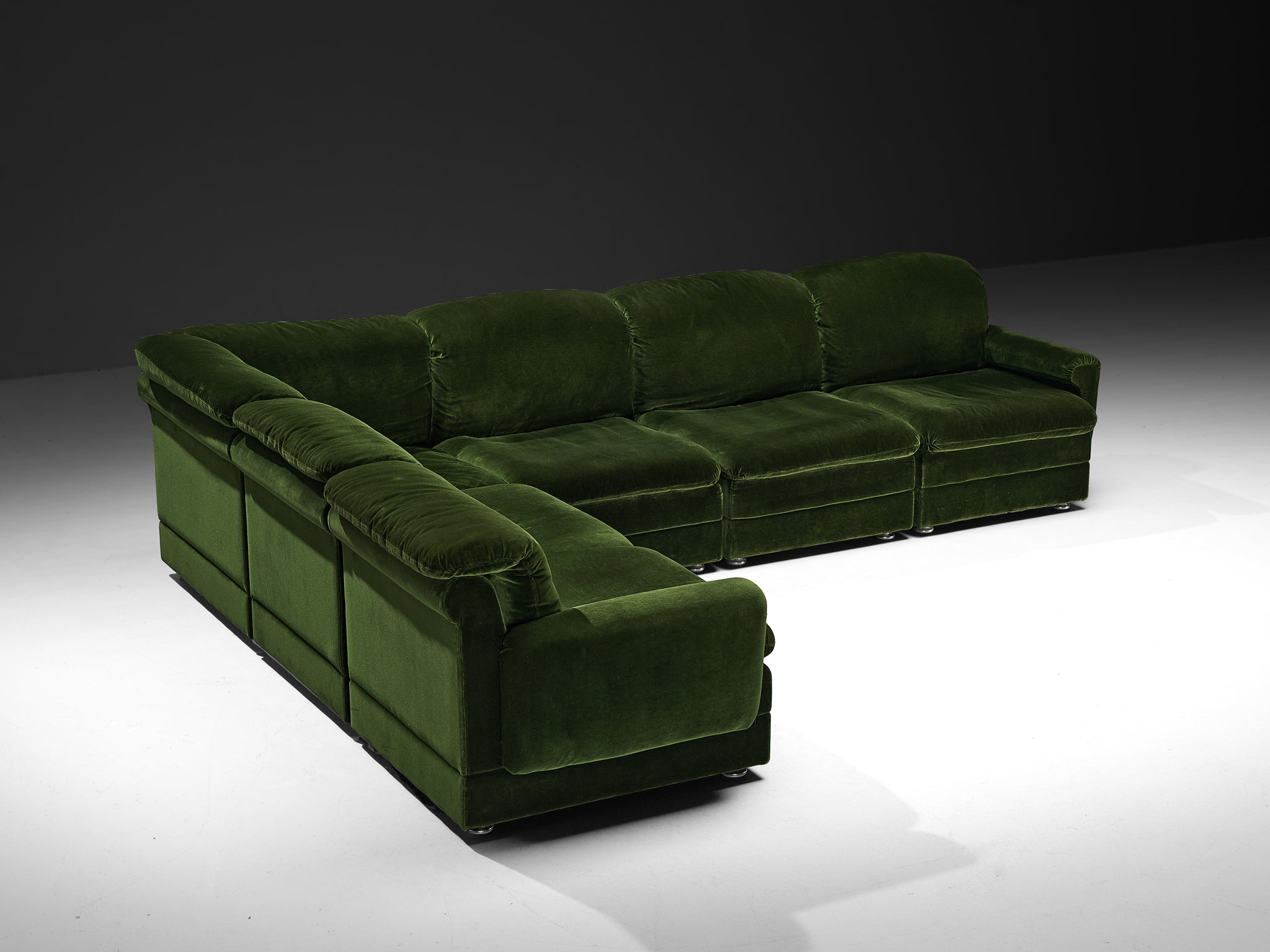 Postmodern Sectional Sofa in Deep Green Fabric Seating Morentz
