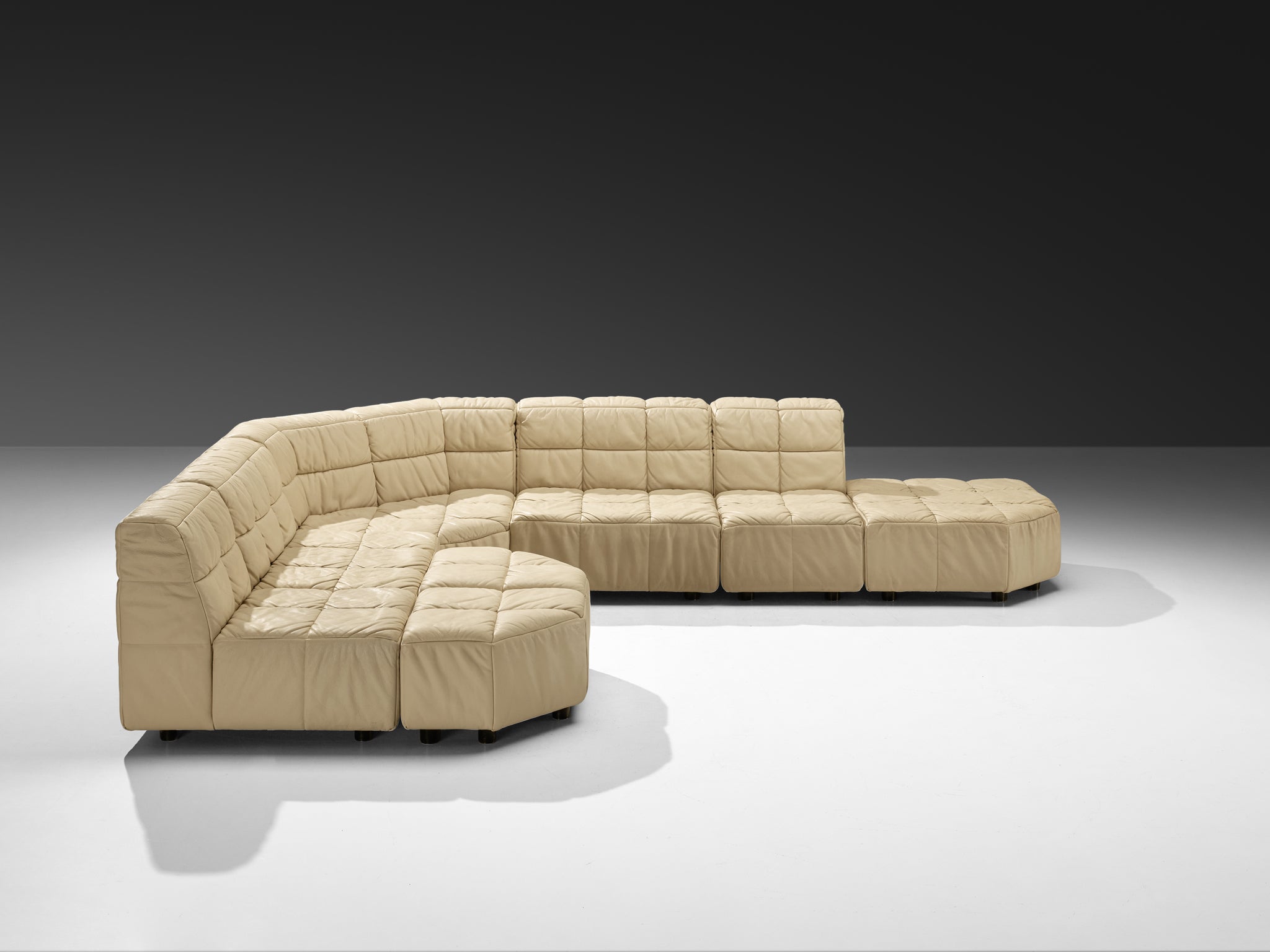 Hans Hopfer for Neue Wiener Werkstätte 'Castell' Sectional Sofa Seating Morentz