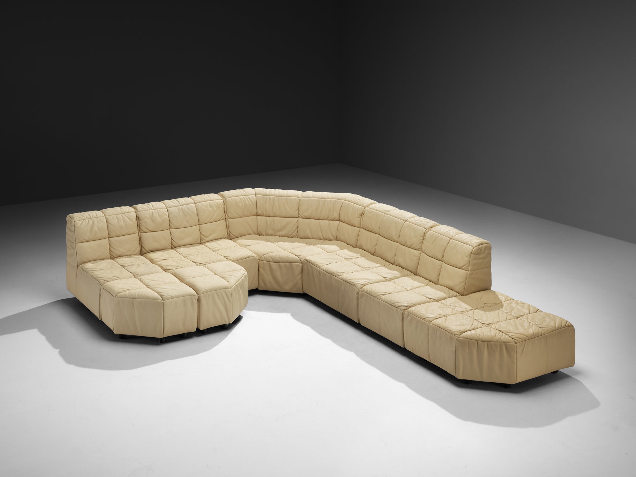 Hans Hopfer for Neue Wiener Werkstätte 'Castell' Sectional Sofa Seating Morentz