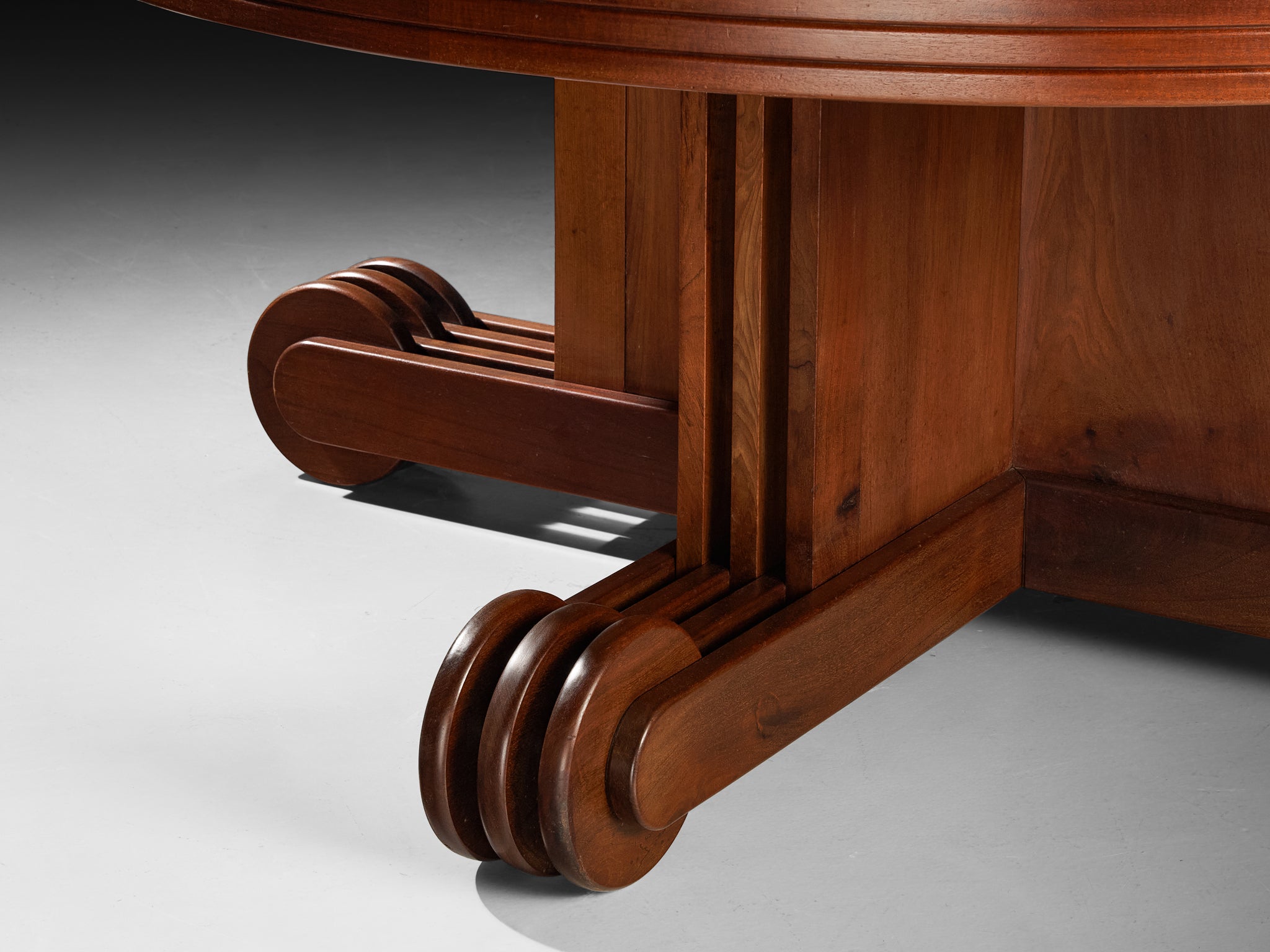 Art Deco Revival Round Dining Table in Mahogany Tables Morentz