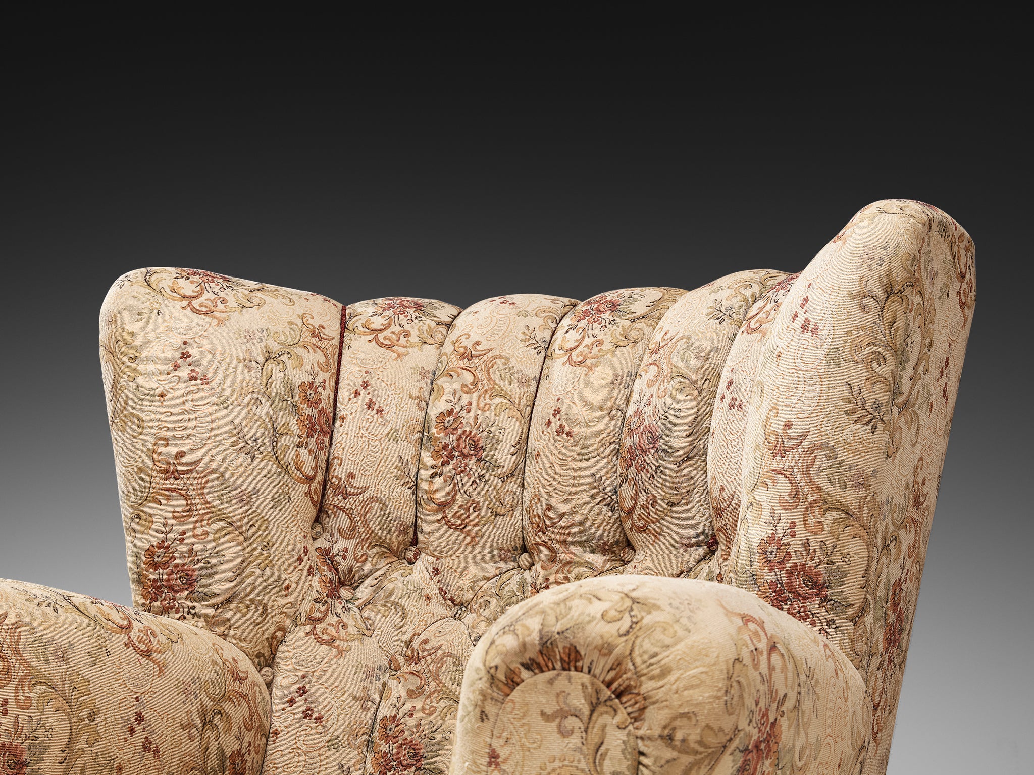 Mid-Century Bulky Lounge Chair in Patterned Upholstery Seating Morentz