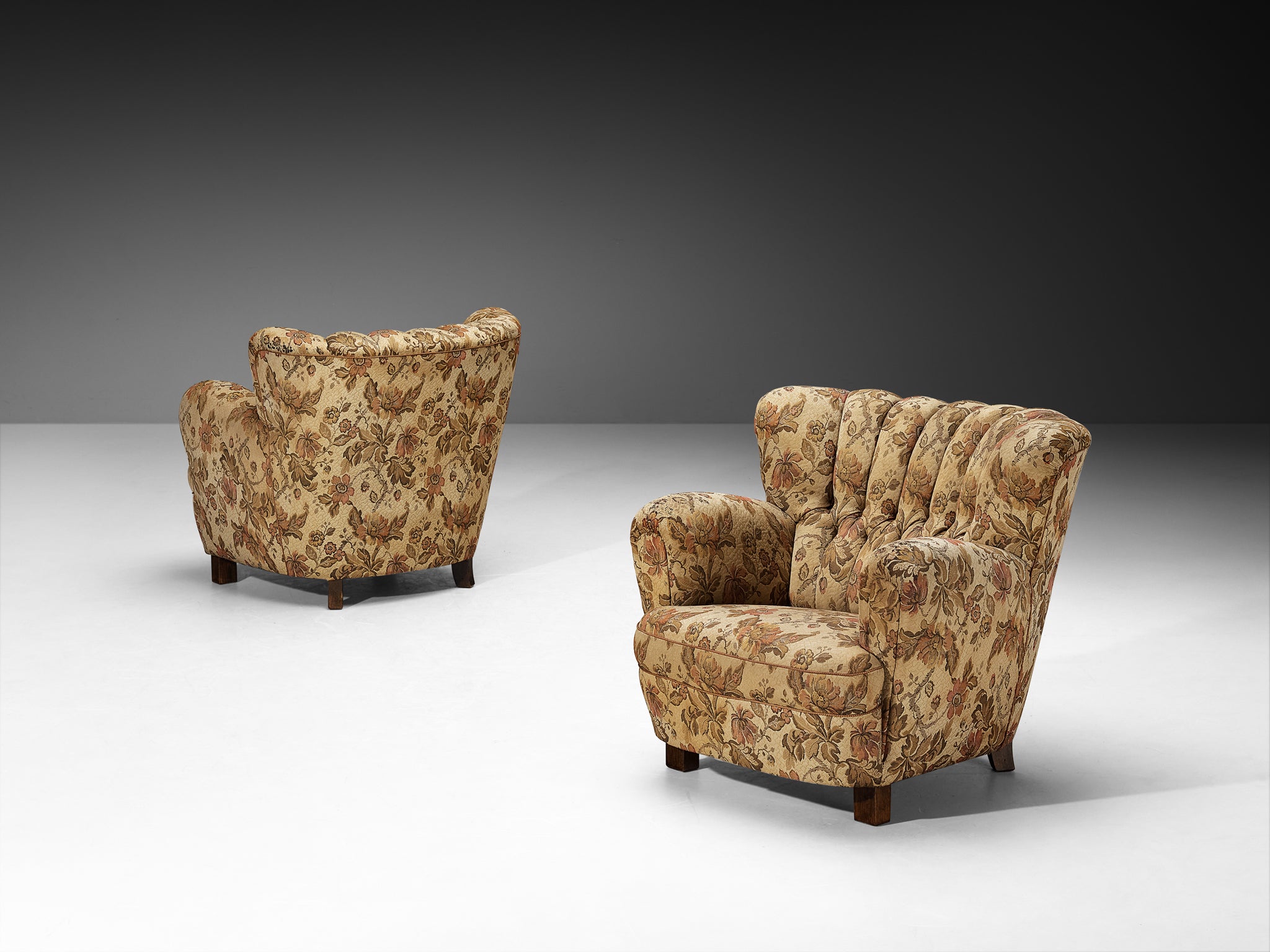 Pair of Mid-Century Lounge Chairs in Floral Upholstery Seating Morentz