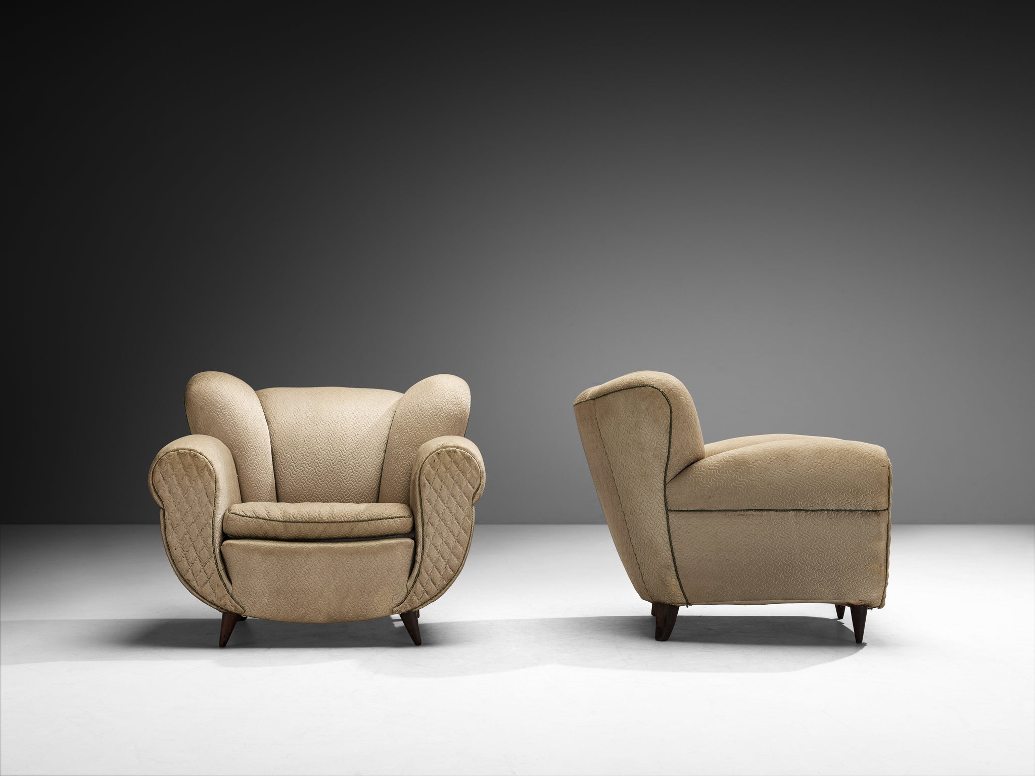 Pair of Beech Lounge Chairs with Elegant Tapered Feet 1950s Seating Morentz