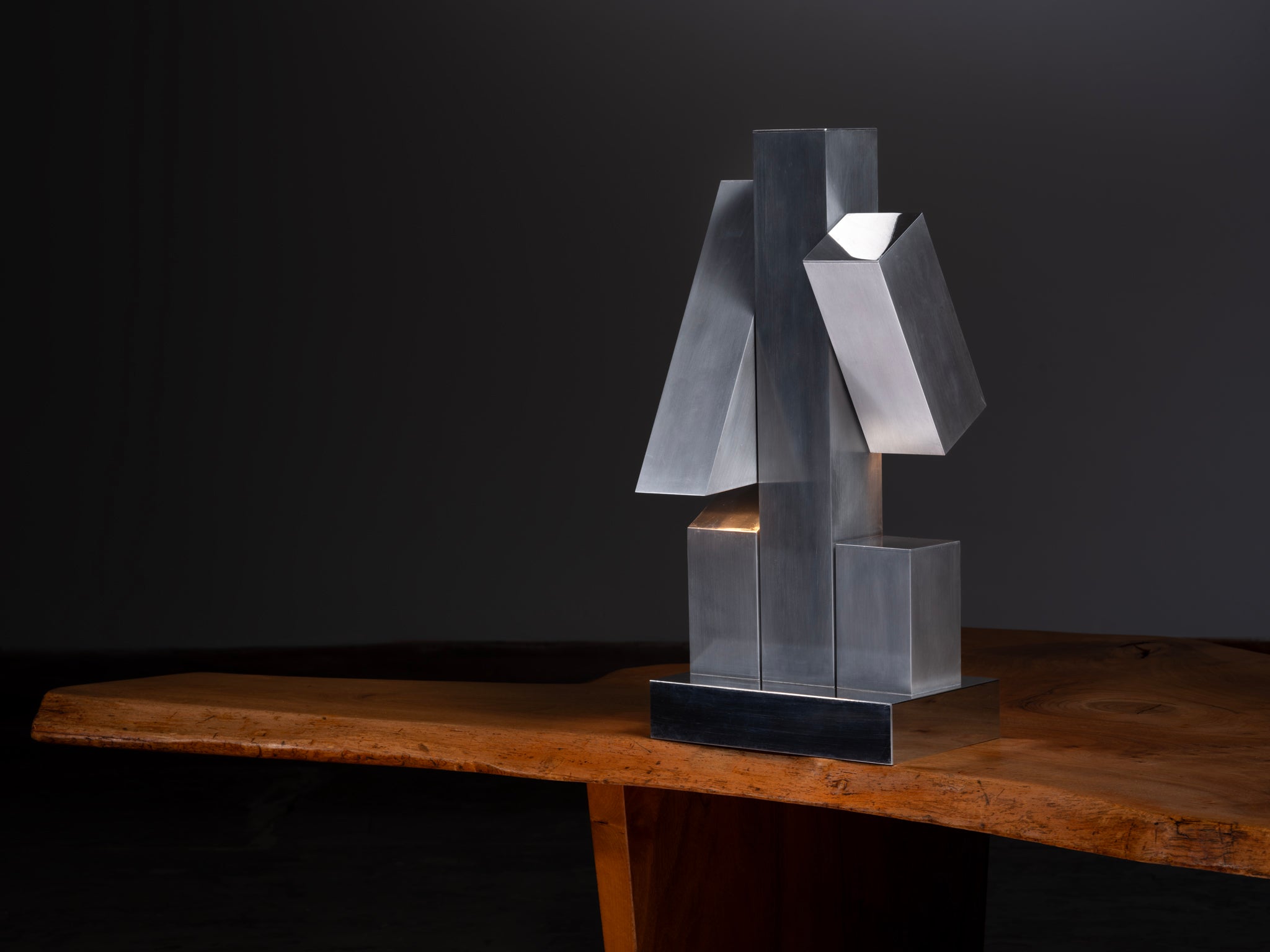 Innocente Gandini for Arredoluce 'Scultura' Table Lamp in Metal
