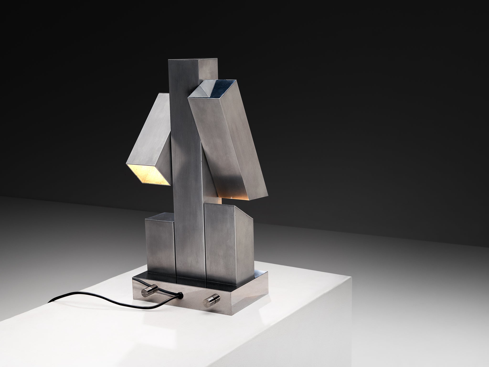 Innocente Gandini for Arredoluce 'Scultura' Table Lamp in Metal