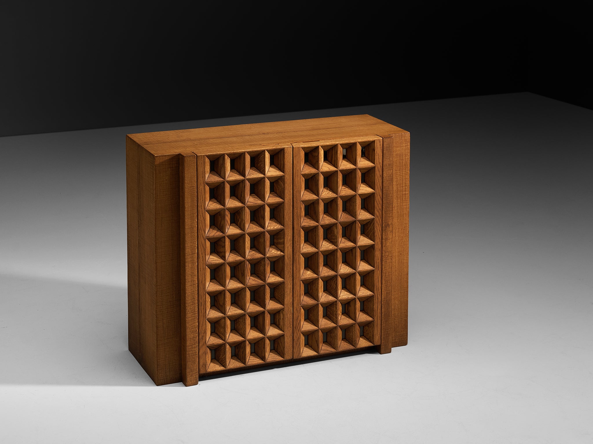 Giuseppe Rivadossi for Officina Rivadossi Cabinet in Oak Case pieces and storage cabinets Morentz