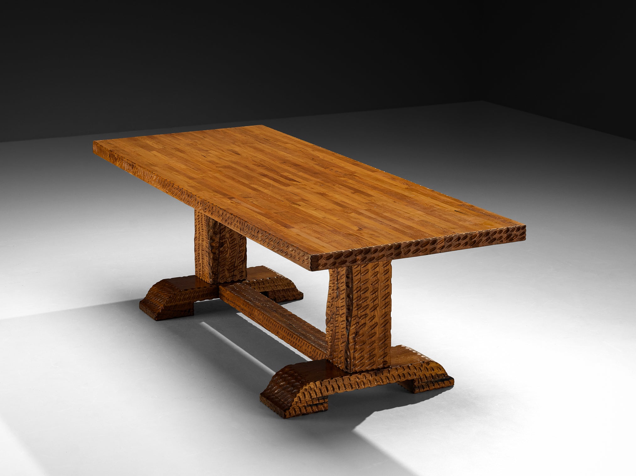 Italian Robust and Sculptural Carved Table in Oak Tables Morentz