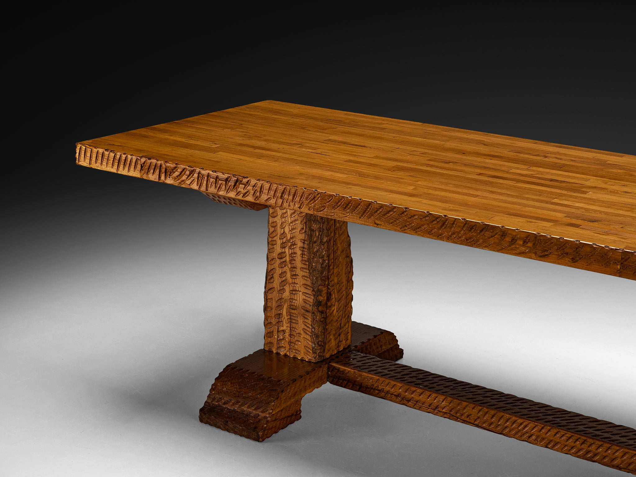 Italian Robust and Sculptural Carved Table in Oak Tables Morentz