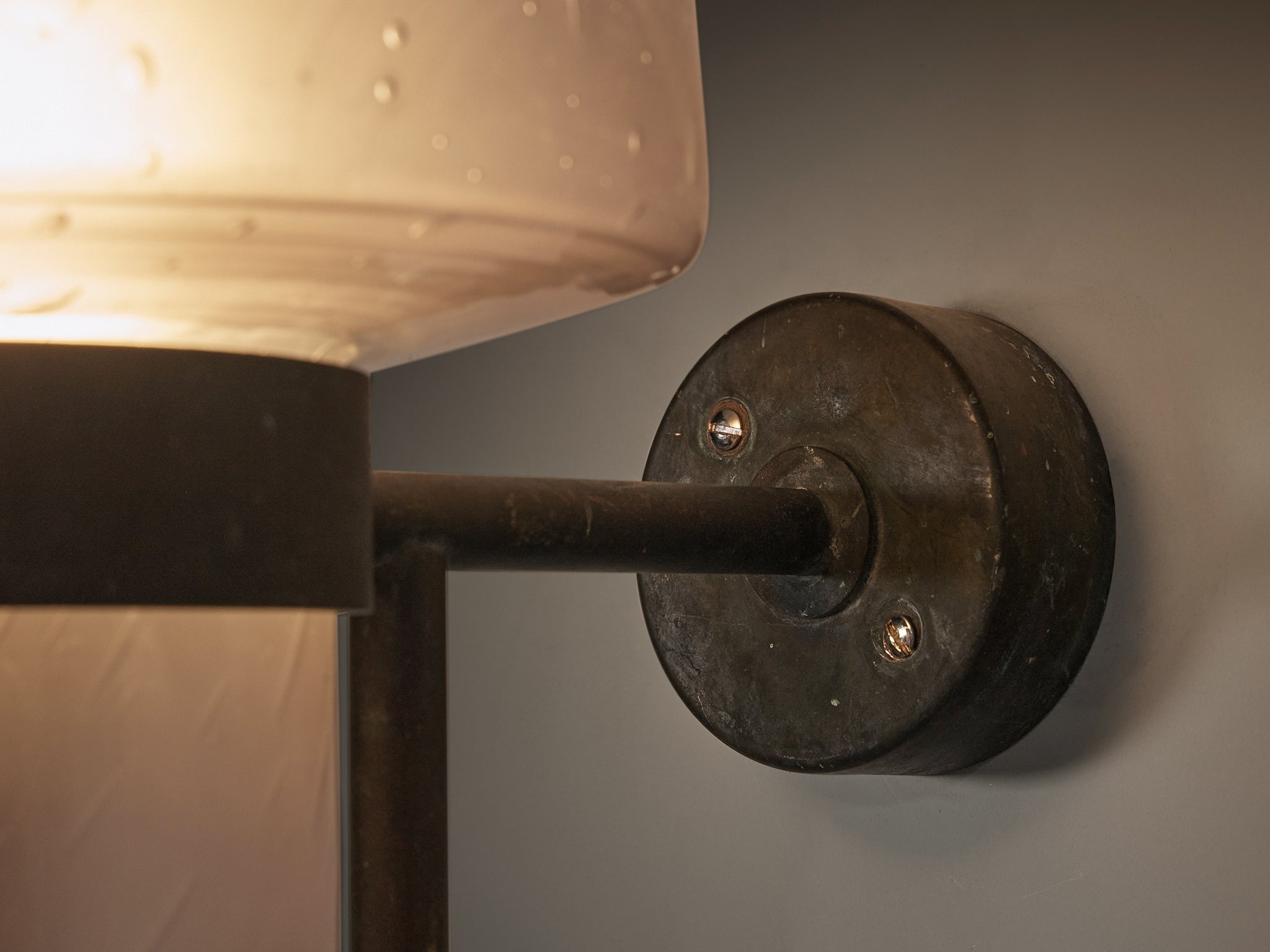Hans-Agne Jakobsson 'V-138' Wall Light in Copper and Blown Glass Lighting Morentz