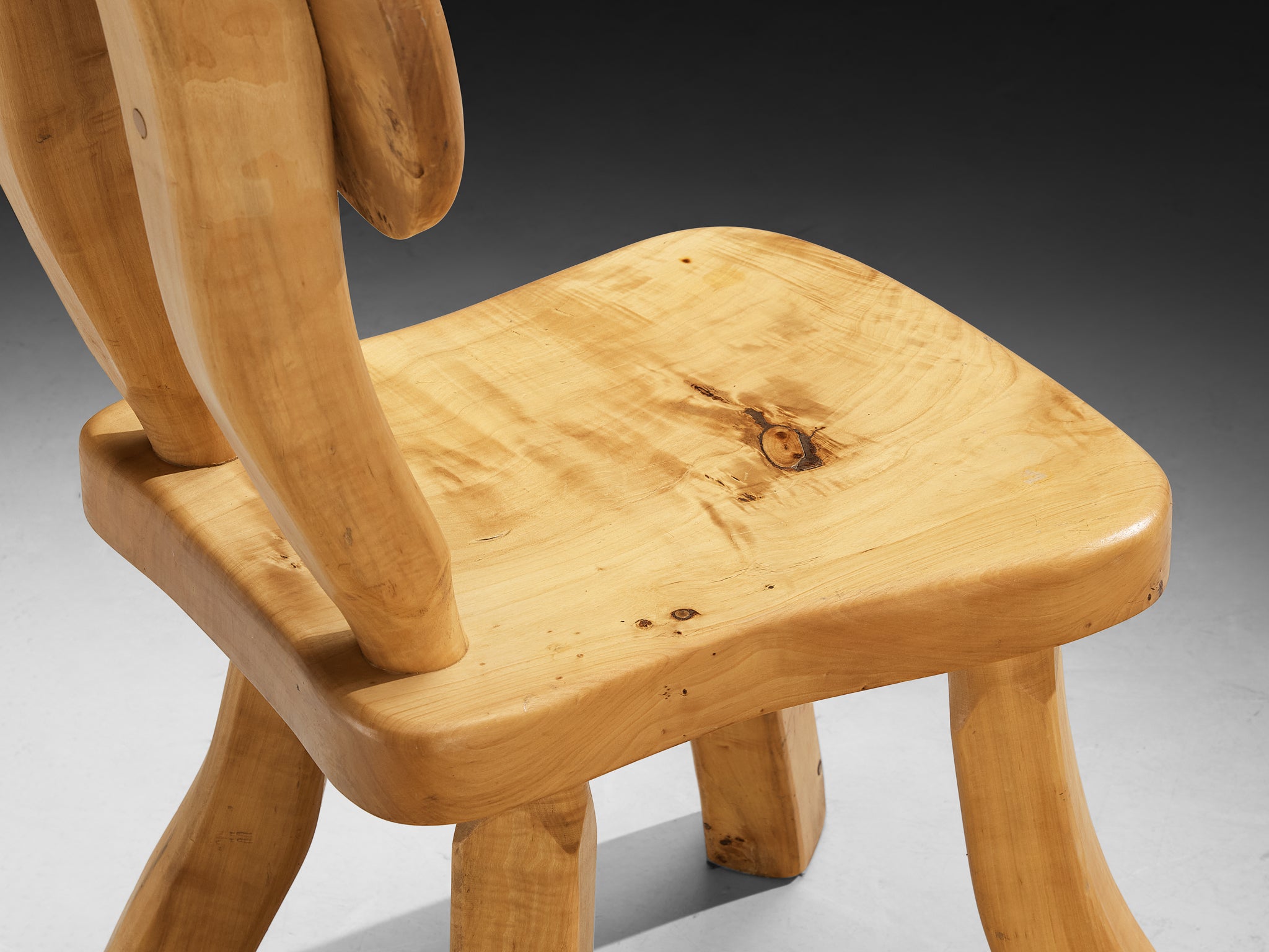 Naturalistic Set of Twelve Dining Chairs in Solid Maple Seating Morentz