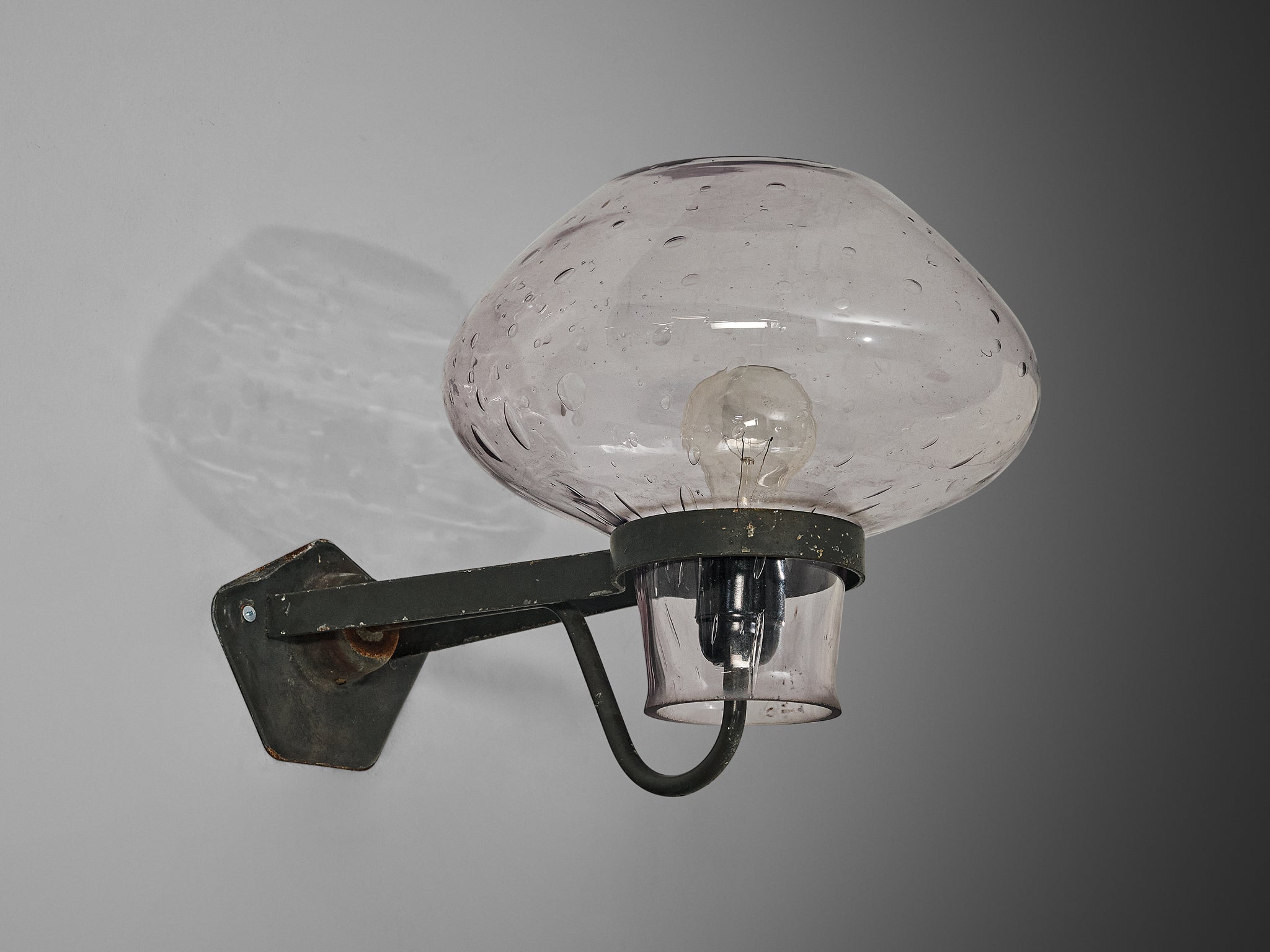 Gunnar Asplund for ASEA Wall Light in Blown Glass and Metal Lighting Morentz