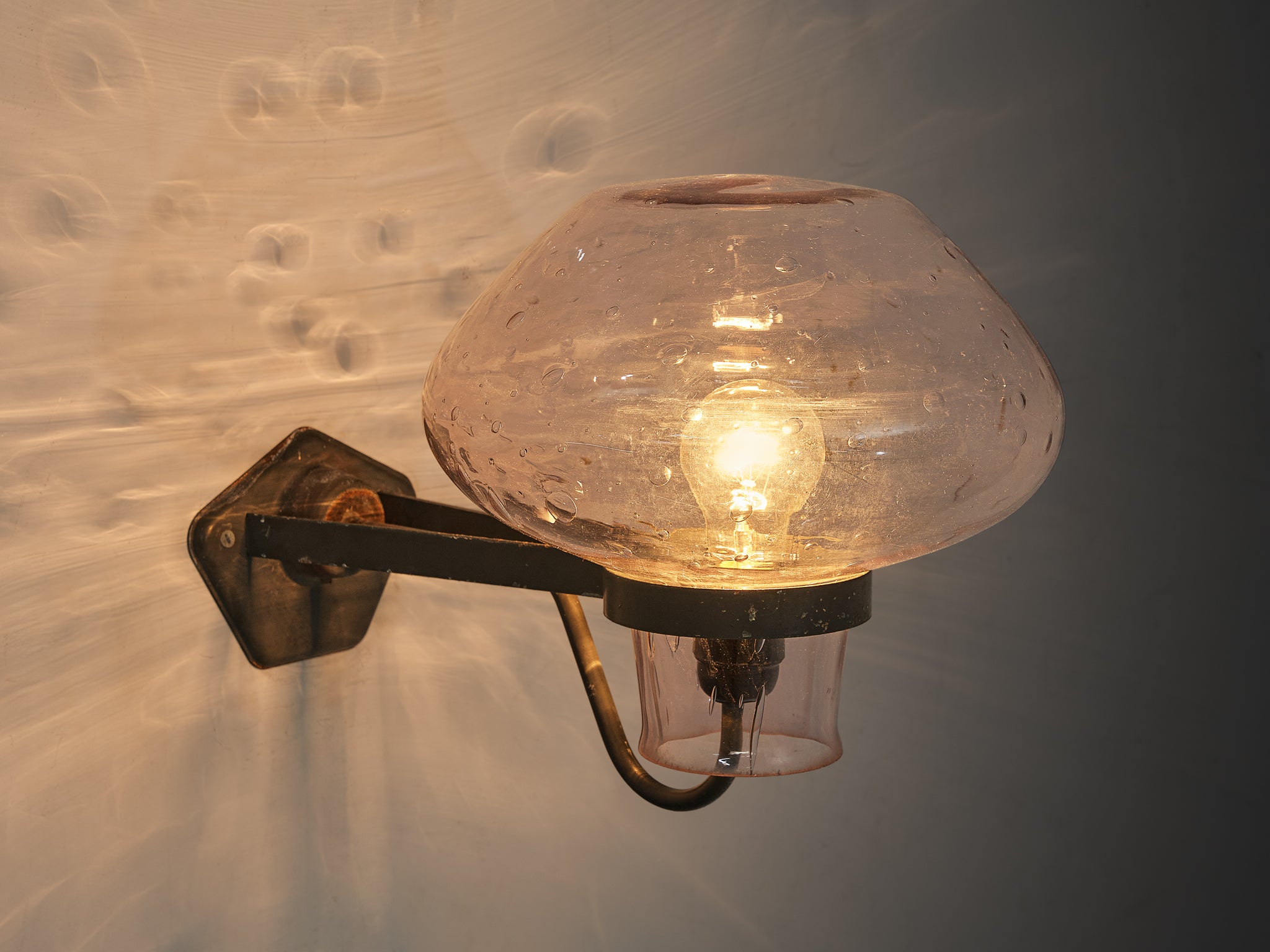Gunnar Asplund for ASEA Wall Light in Blown Glass and Metal Lighting Morentz