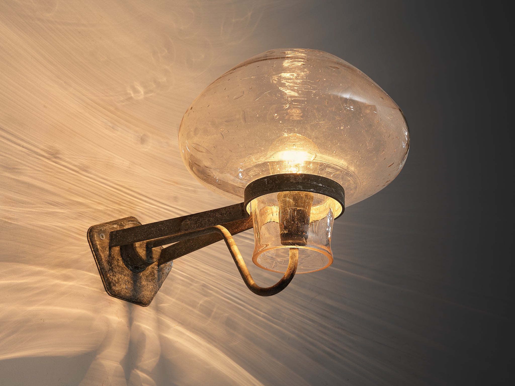 Gunnar Asplund for ASEA Wall Light in Blown Glass and Metal Lighting Morentz