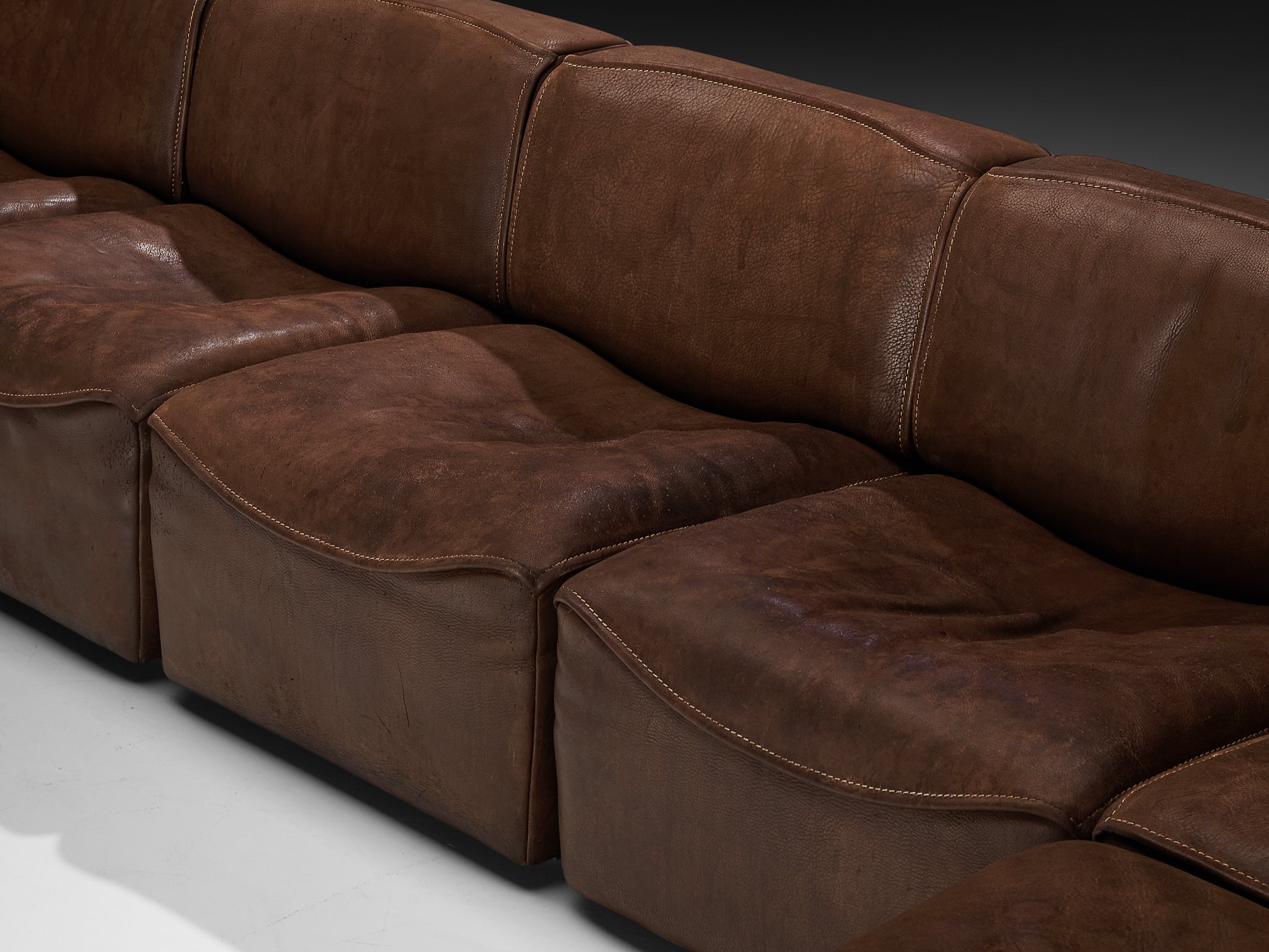 De Sede ‘DS-15’ Modular Sofa in Patinated Brown Leather Seating Morentz