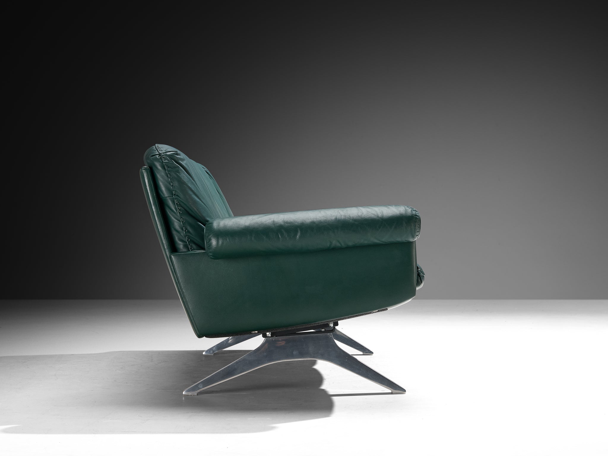 De Sede DS-31 Three Seat Sofa in Deep Green Leather Seating Morentz