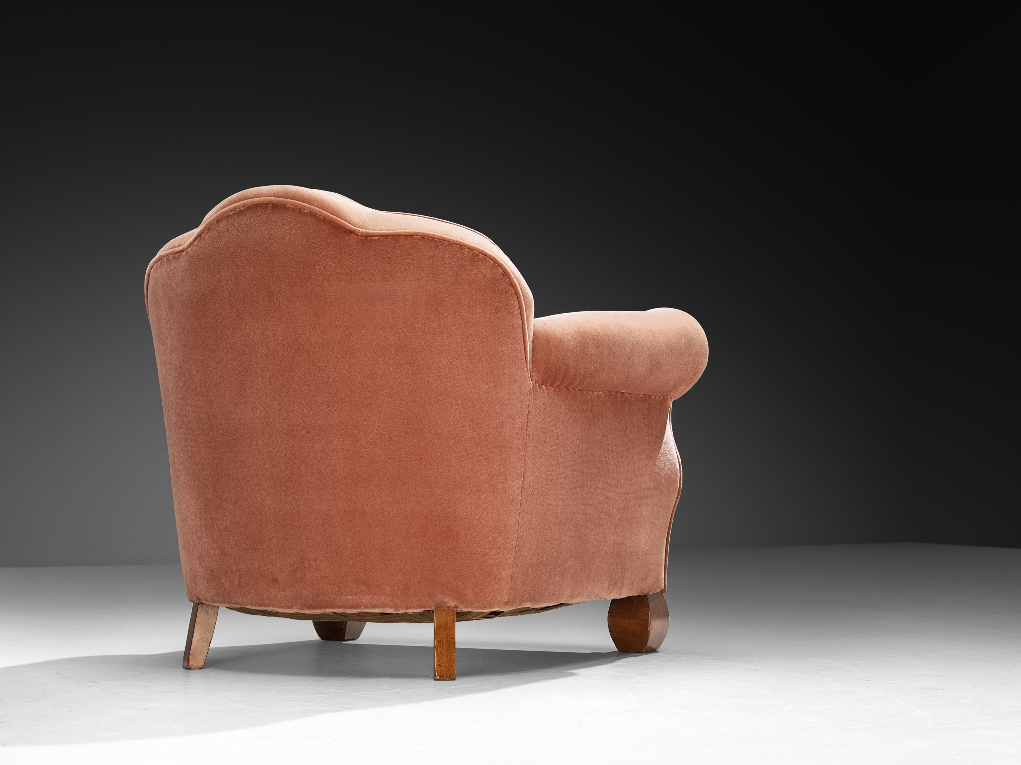 1930s Sculptural Art Deco Lounge Chair in Dusty Pink Velvet and Oak Seating Morentz