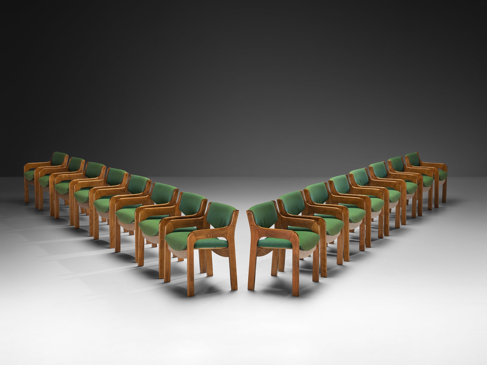 Elegant Italian Mid-Century Set of Sixteen Dining Chairs with Curved Frames in Wood Seating Morentz