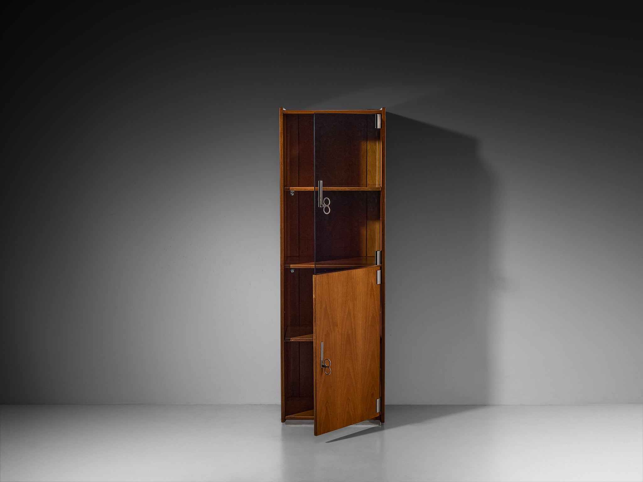 Vittorio Introini for Saporiti Cabinet in Walnut Case pieces and storage cabinets Morentz