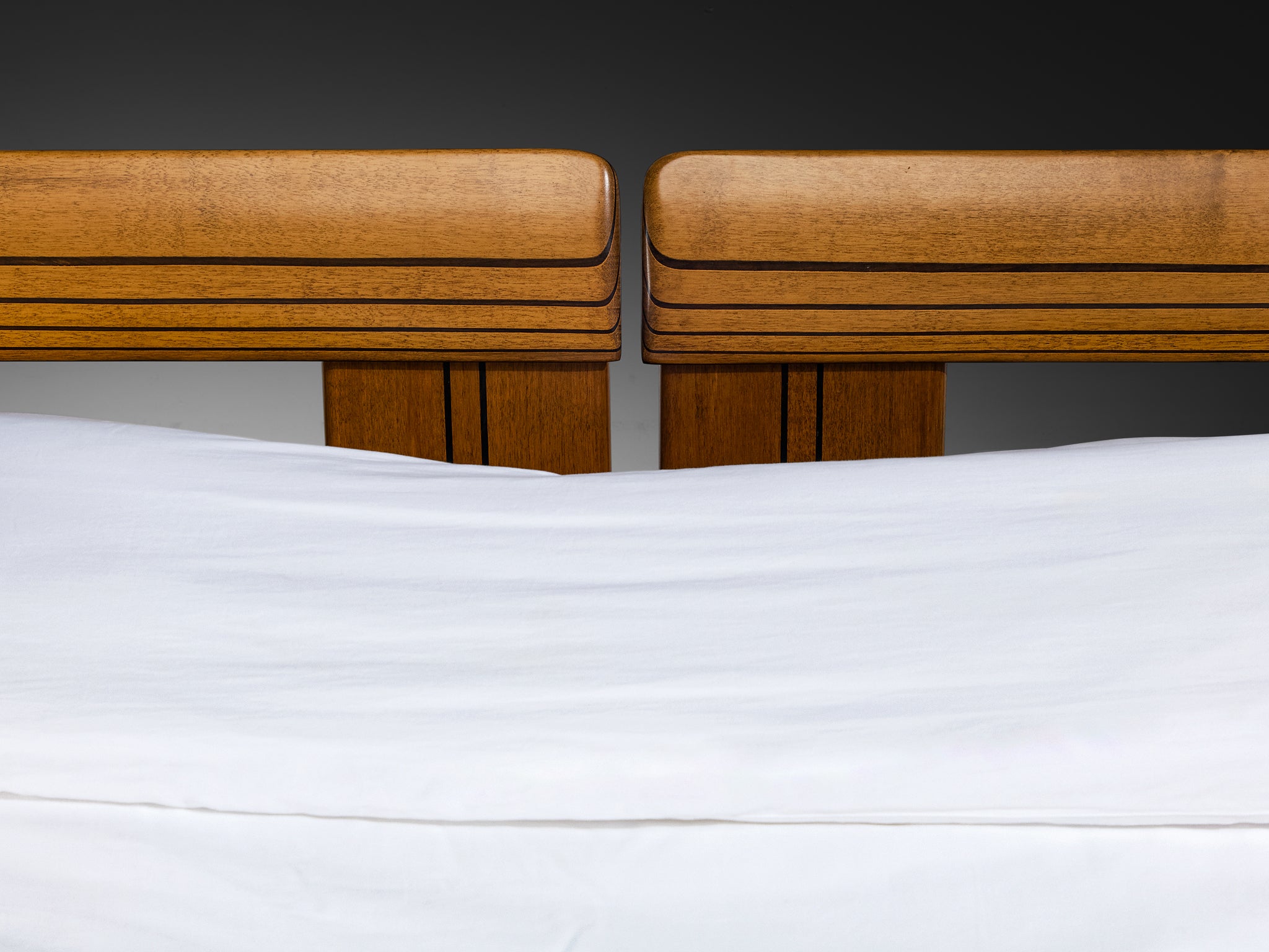 Afra & Tobia Scarpa for Maxalto Artona King Bed with Nightstands More Furniture and Collectibles Morentz
