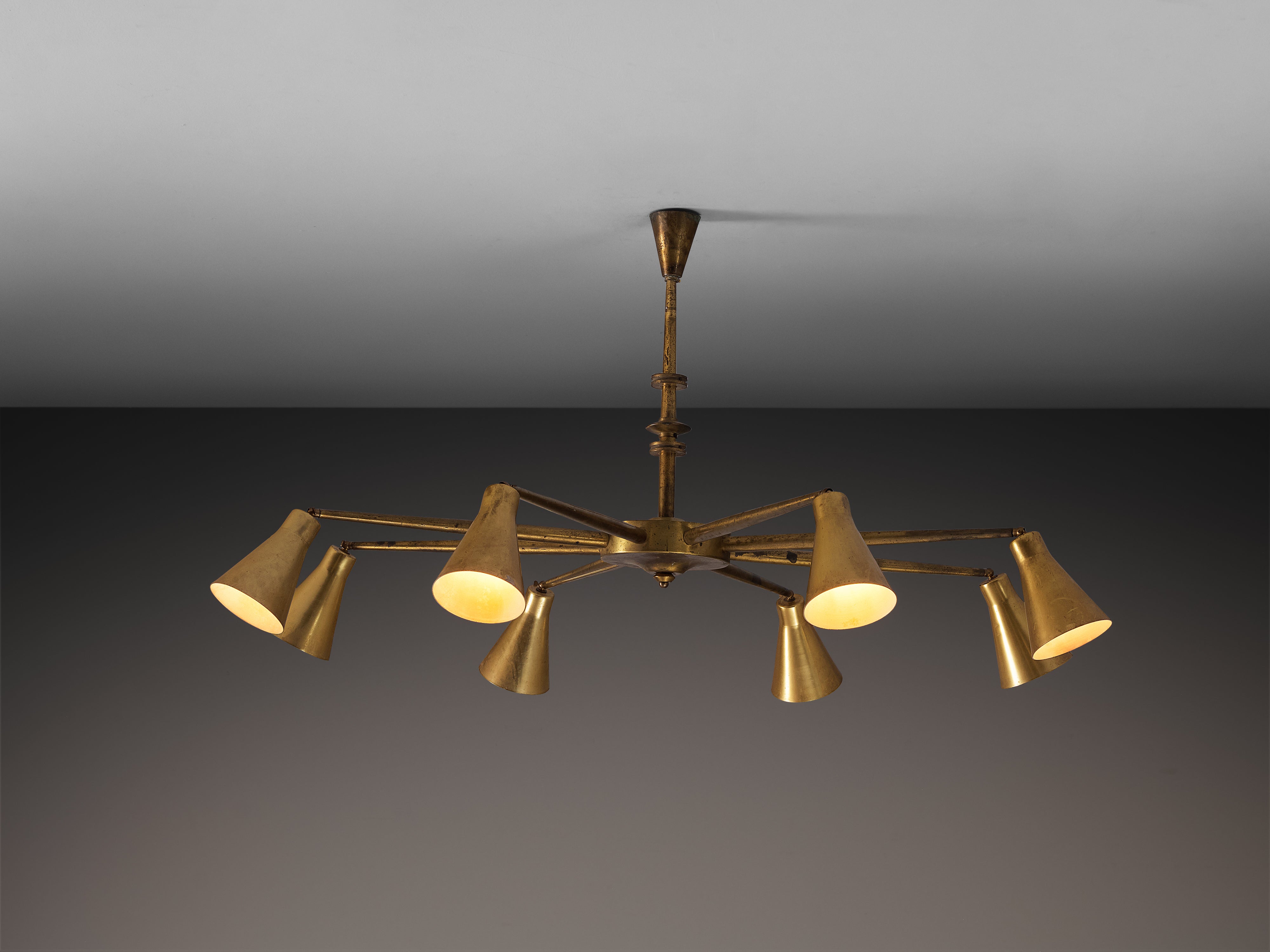 Elegant Mid-Century Modern Italian Chandelier in Brass Lighting Morentz