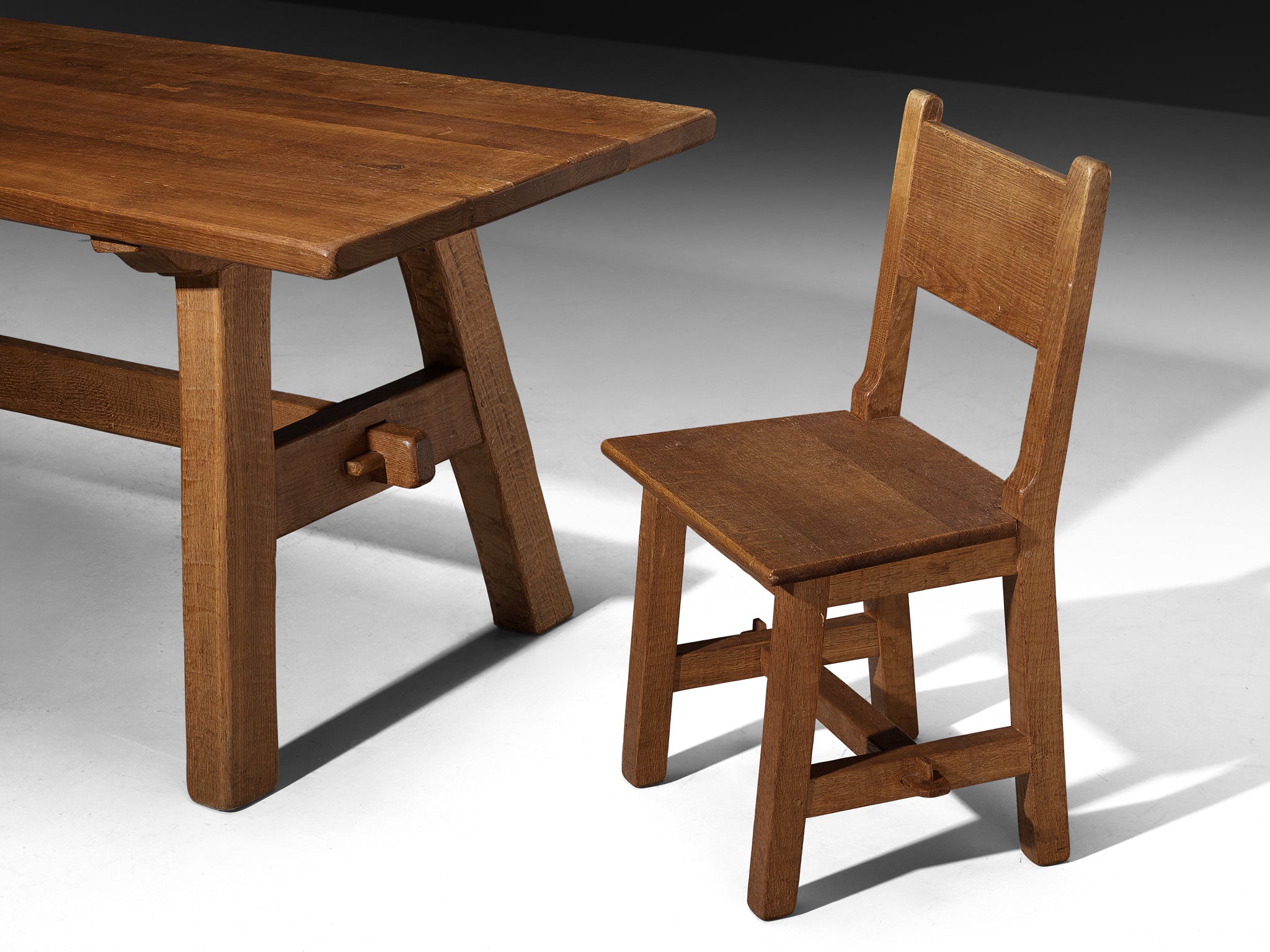 Artisanal Mid-Century Dining Set Consisting Chairs and Table in Oak Tables Morentz