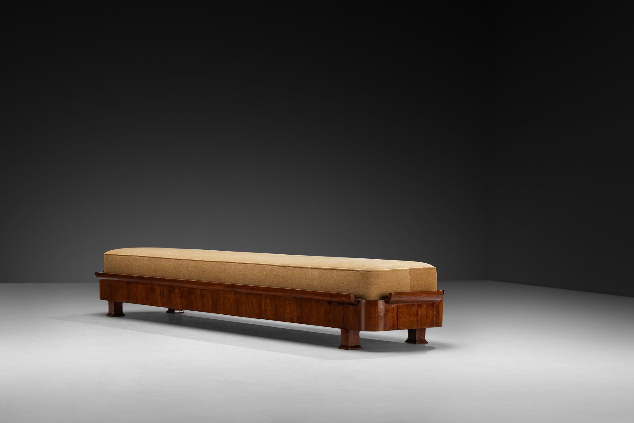 Italian Art Deco Large Bench in Mahogany and Brown Mohair Fabric