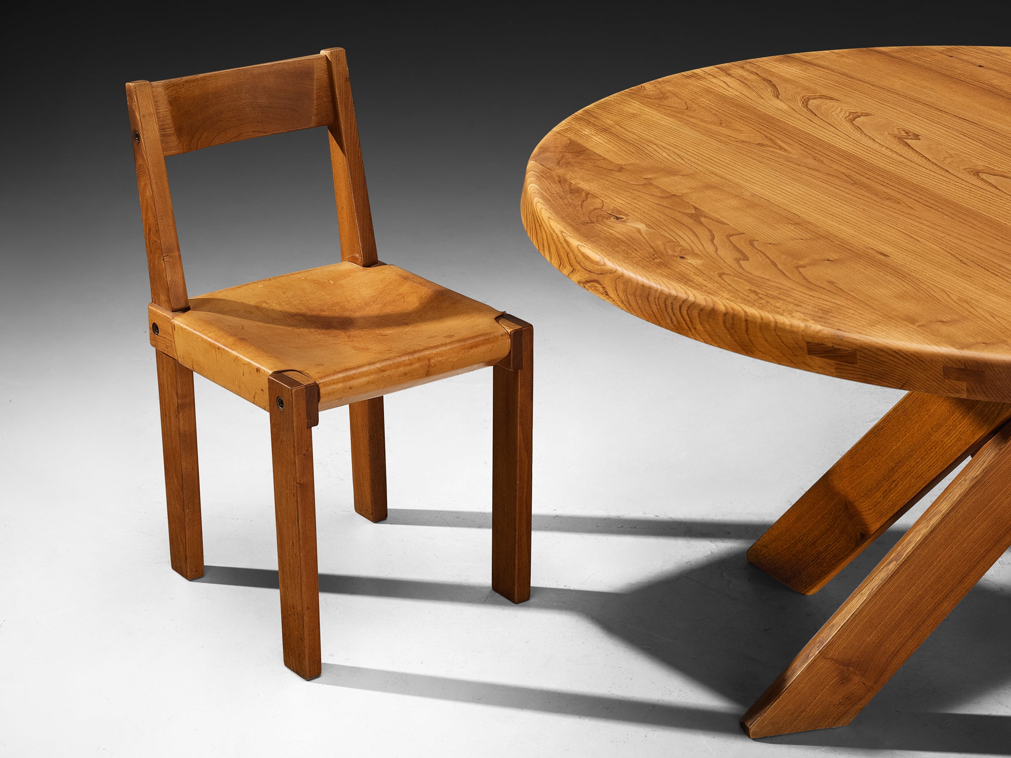 Pierre Chapo Dining Room Set with 'T21 D' Table and 'S24' Chairs Tables Morentz