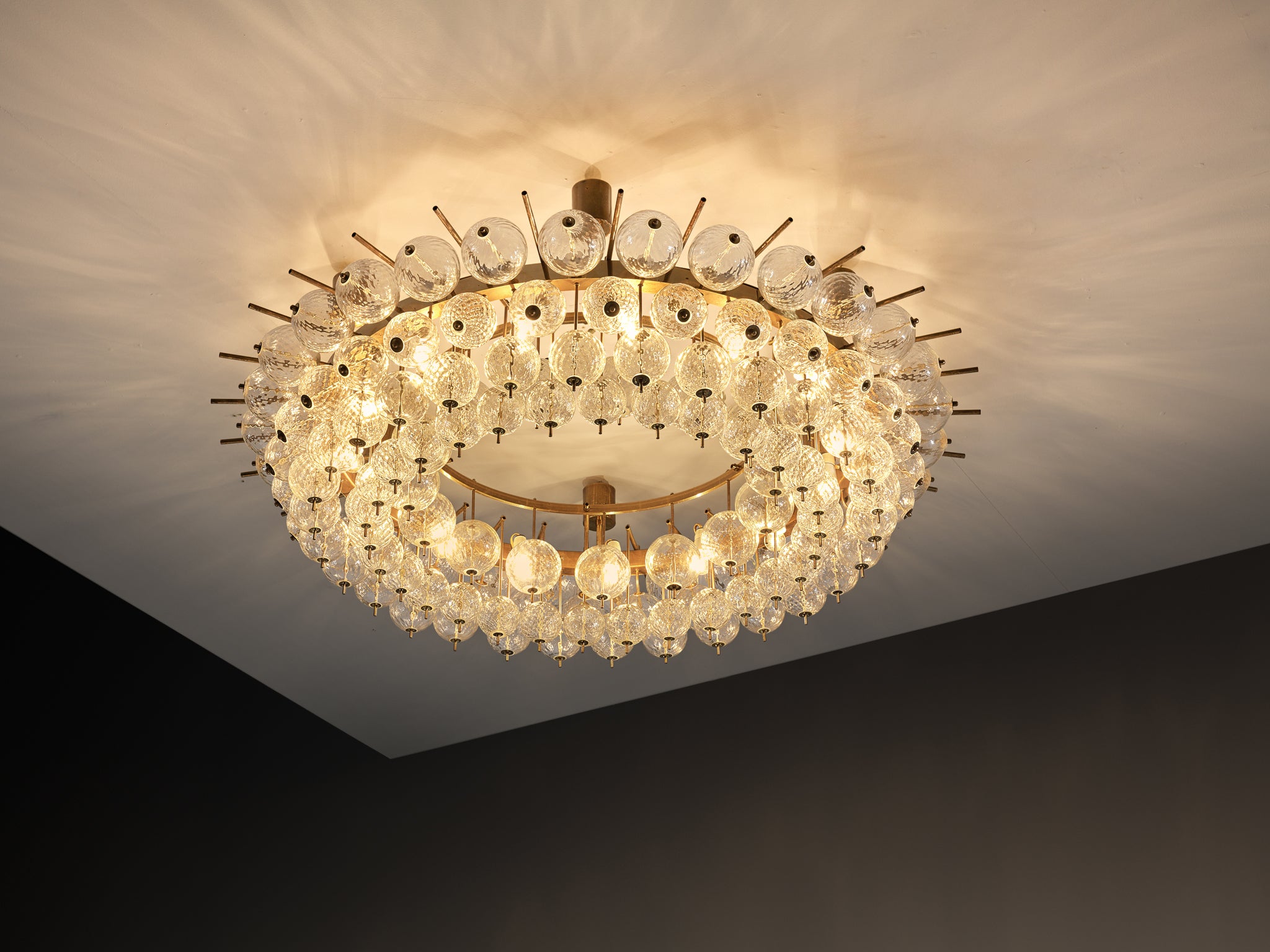 Grand Chandelier in Brass and Ribbed Glass Spheres 153cm/60in