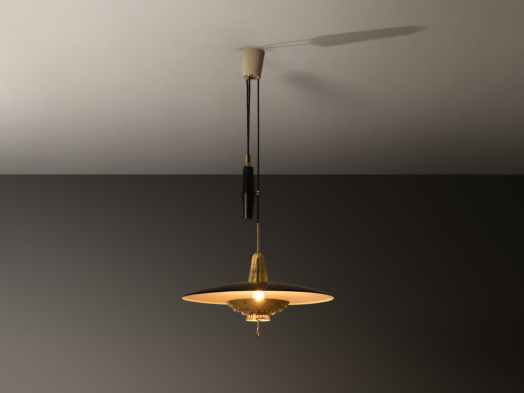 Boréns Swedish Pendant Light in Brass with Counterweight Lighting Morentz