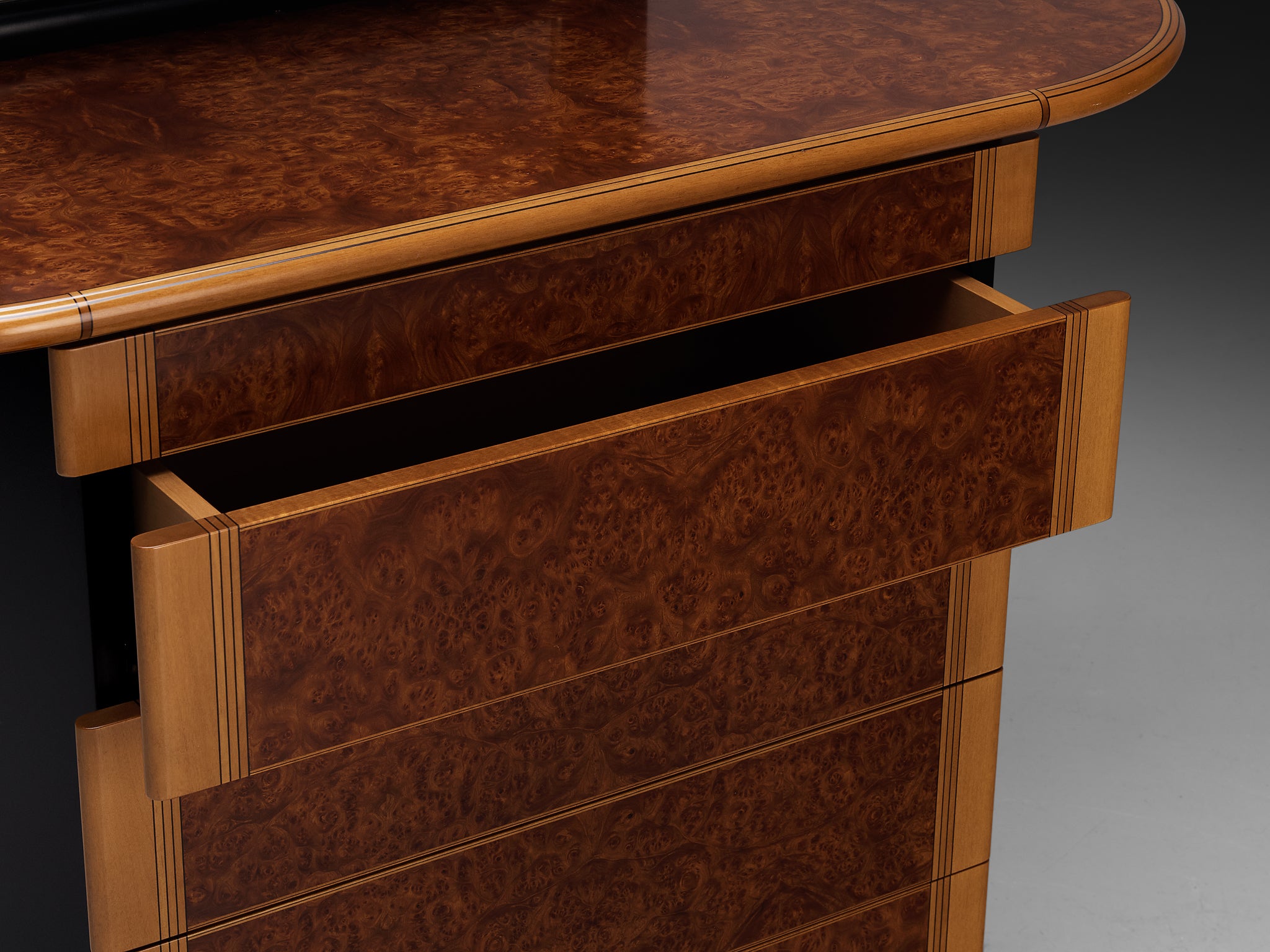 Afra & Tobia Scarpa for Maxalto 'Artona' Dressing Table or Vanity Case pieces and storage cabinets Morentz