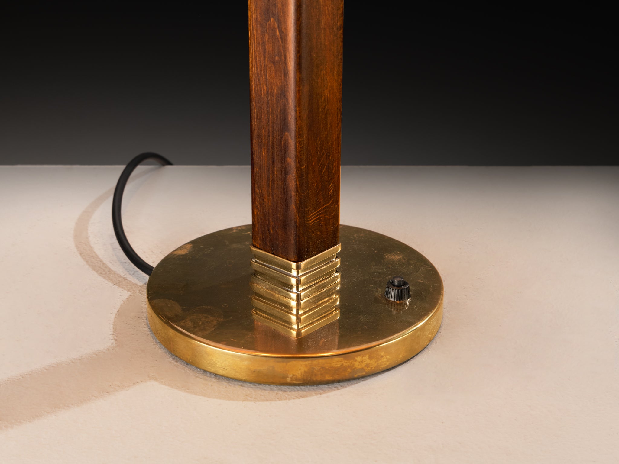 Paavo Tynell for Taito Oy '5066' Table Lamp in Perforated Brass and Straw Lighting Morentz