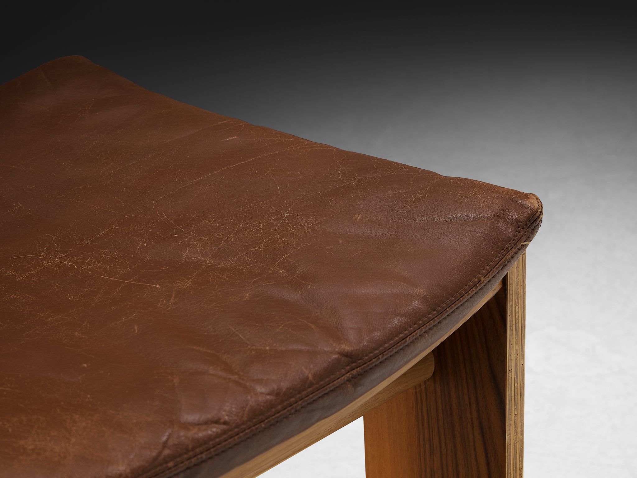 Carlo Scarpa for Bernini Set of Six Dining Chairs in Walnut and Brown Leather