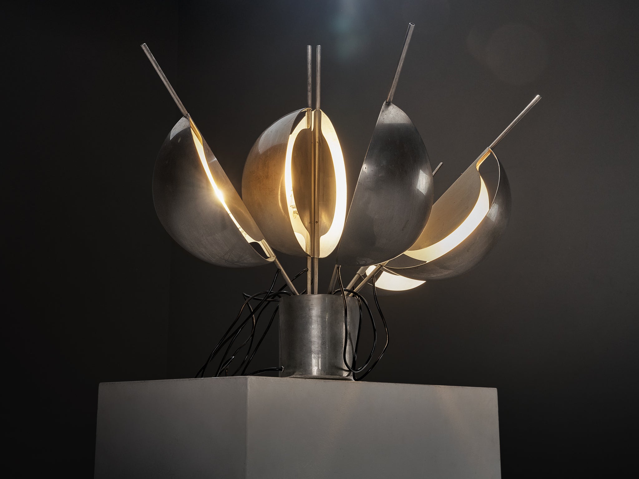 Jean-Pierre Vitrac for Verre Lumière 'Flower' Lamp with Movable Petals in Metal Lighting Morentz