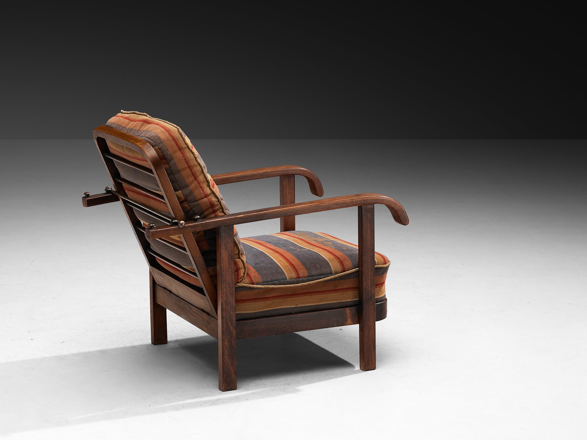 Pair of Thonet Reclining Lounge Chairs in Bentwood Seating Morentz