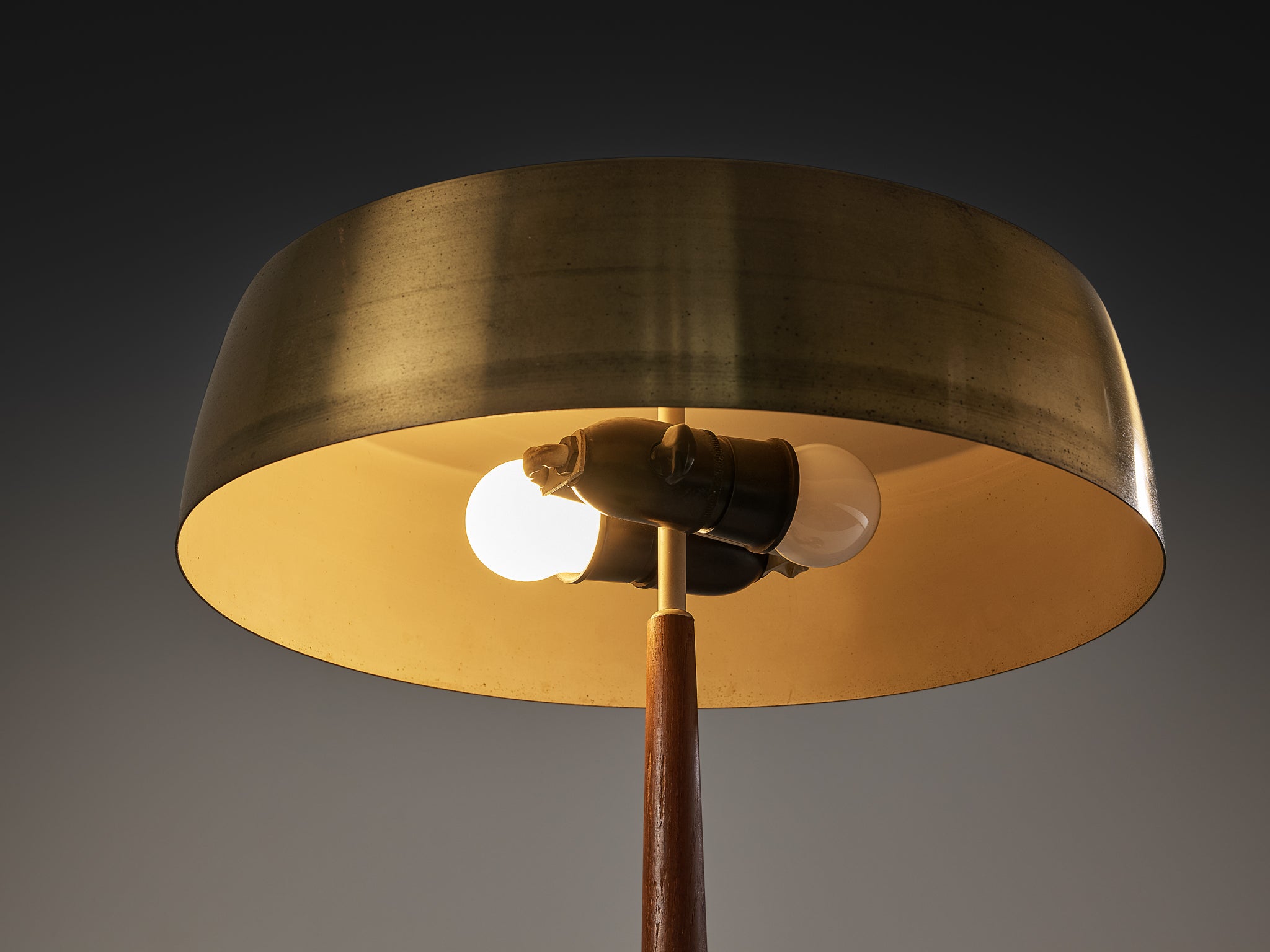 Svend Aage Holm Sørensen for Holm Sørensen & Co'4109' Table Lamp in Brass and Teak