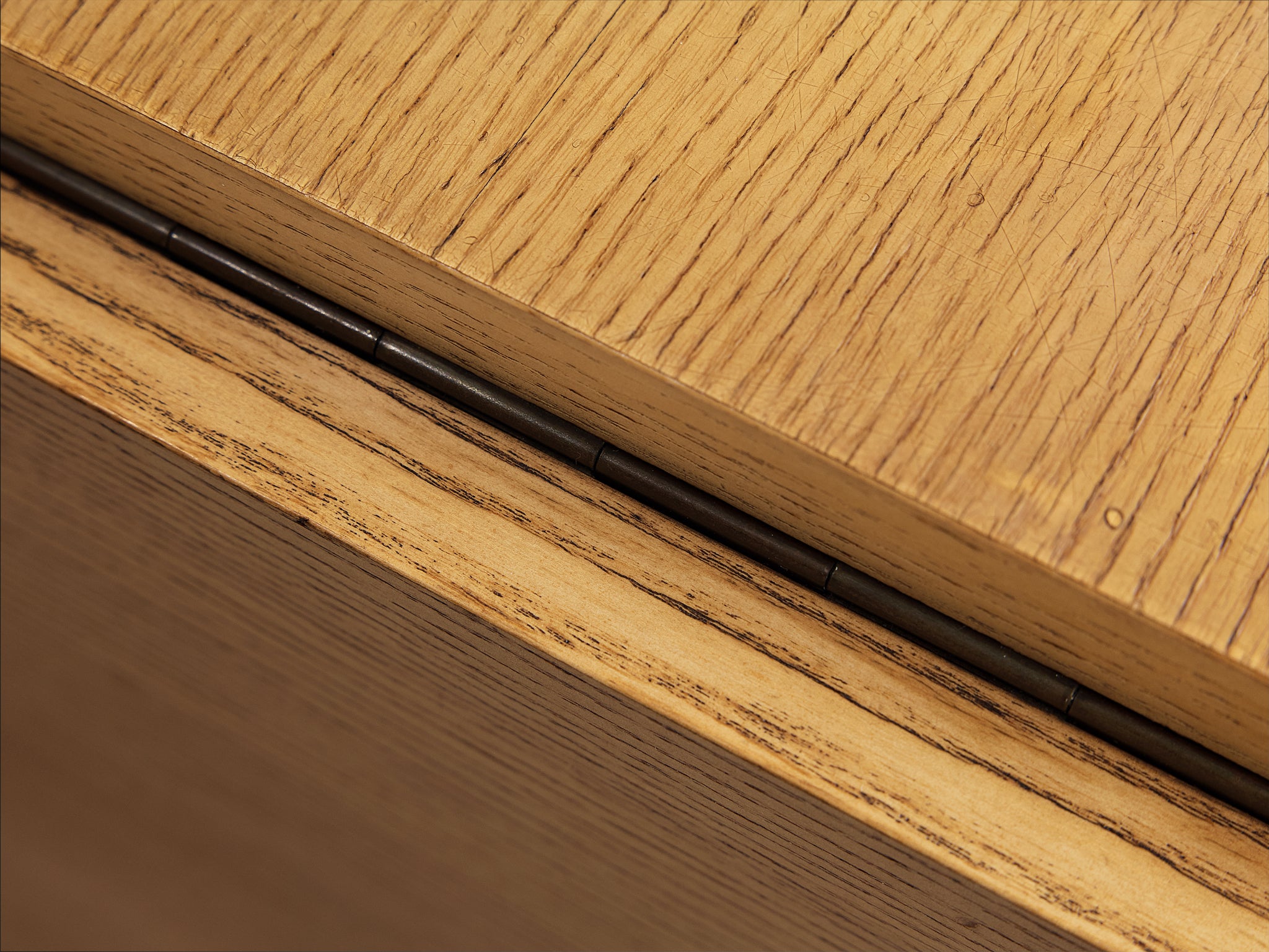 André Sornay Extendable Dining Table with Drop-Down Leafs 295 cm/116.14 in. Tables Morentz