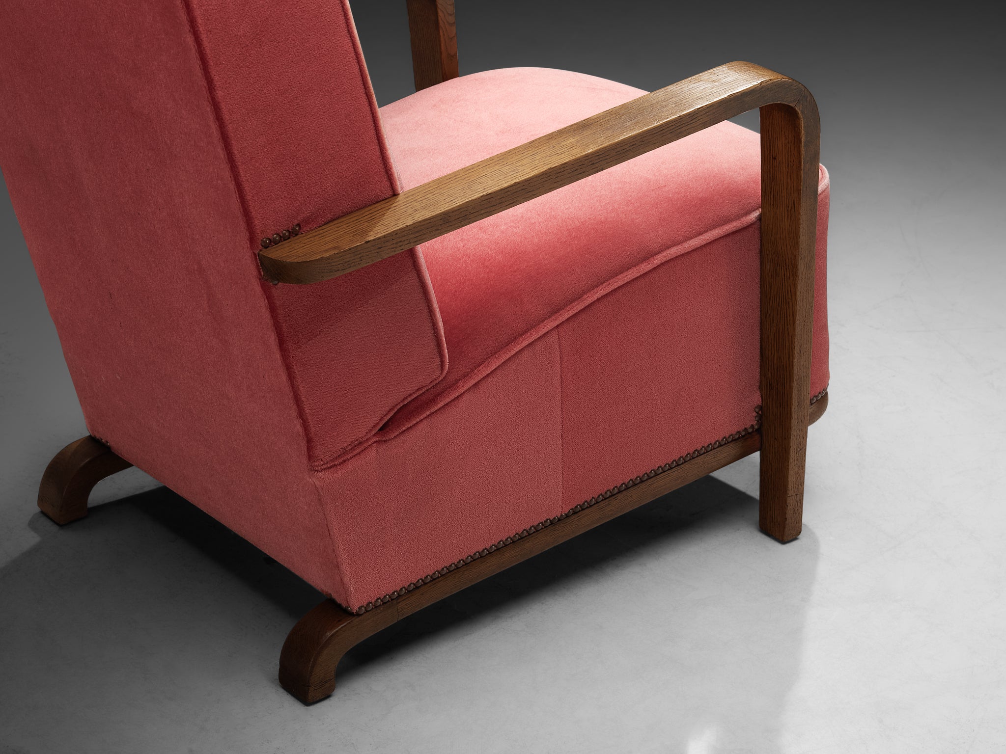 Pair of Art Deco Lounge Chairs in Oak and Pink Velvet Seating Morentz