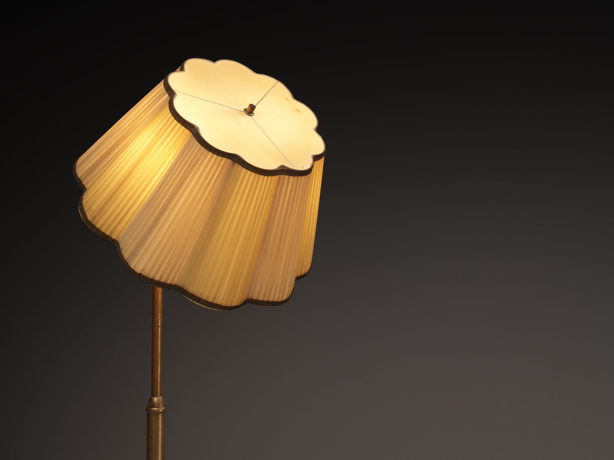 Angelo Lelii for Arredoluce Early 'Tris' Floor Lamp in Brass Lighting Morentz