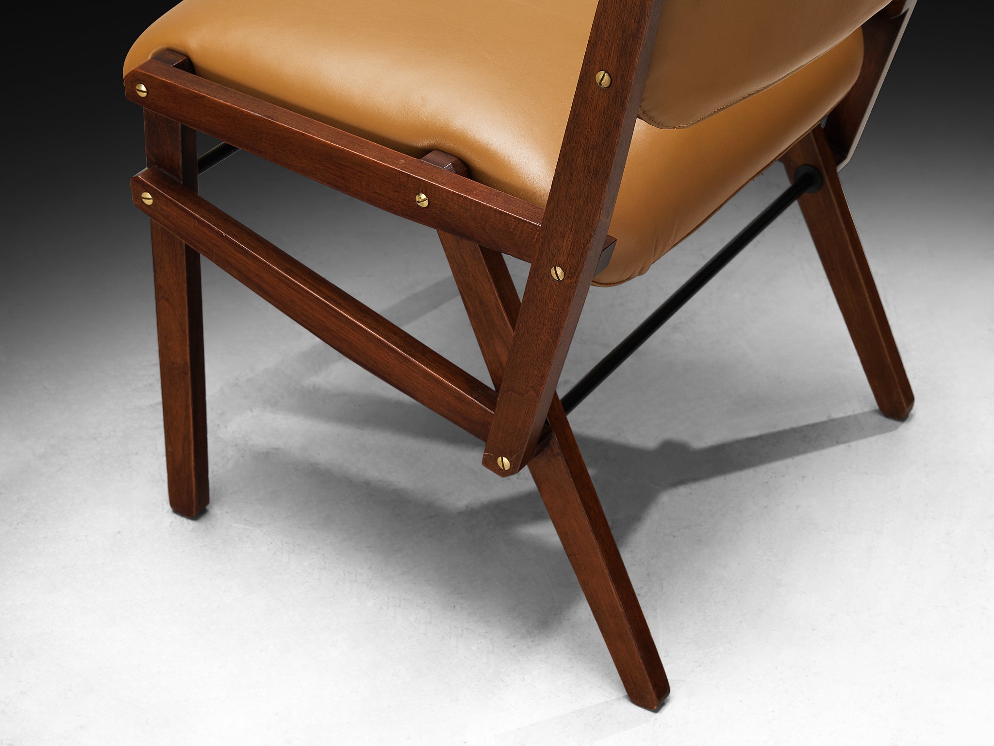 Rare Titina Ammannati & Giampiero Vitelli Set of Four Dining Chairs in Mahogany Seating Morentz