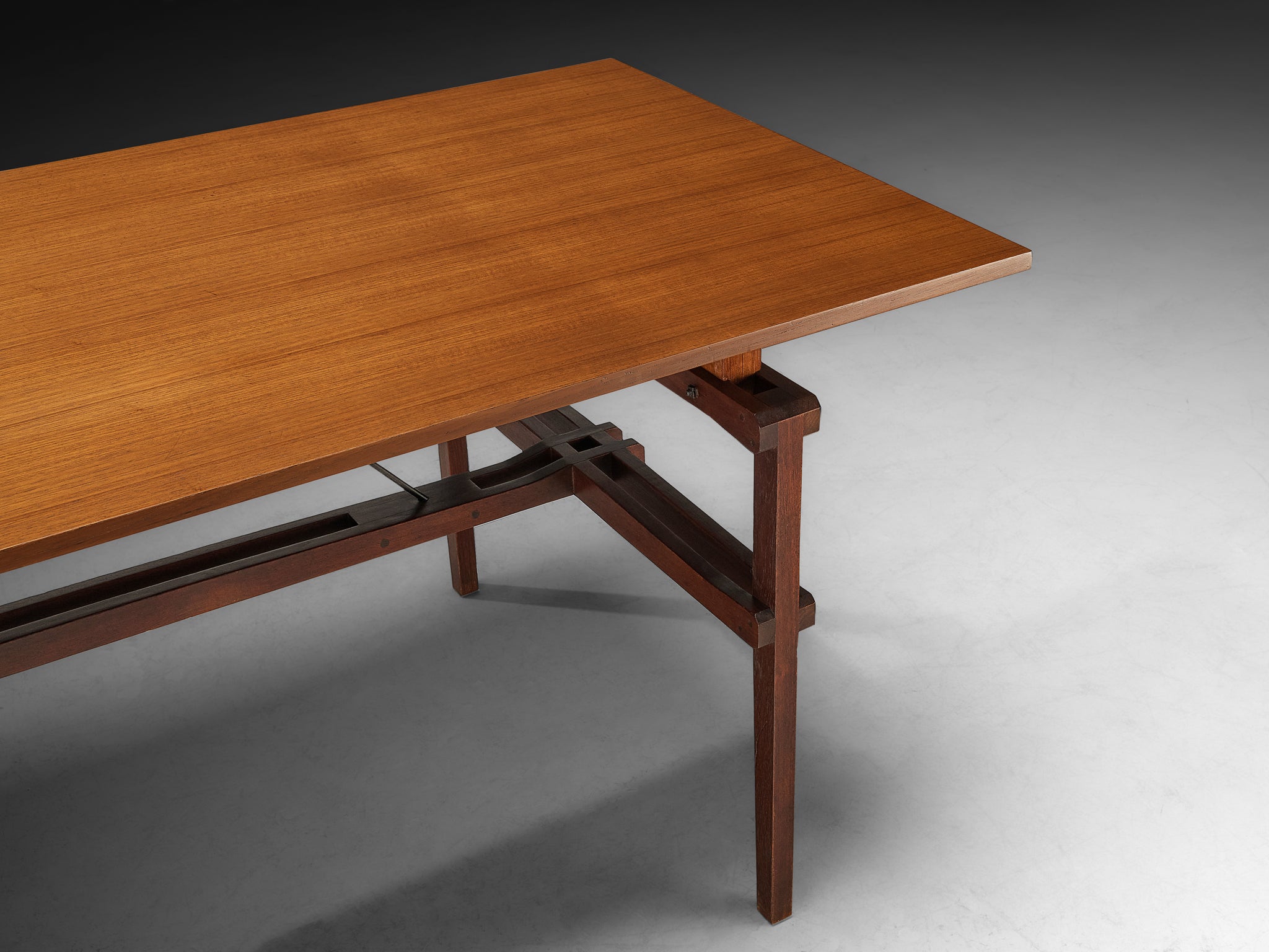 Rare Titina Ammannati & Giampiero Vitelli Dining Table in Teak Tables Morentz