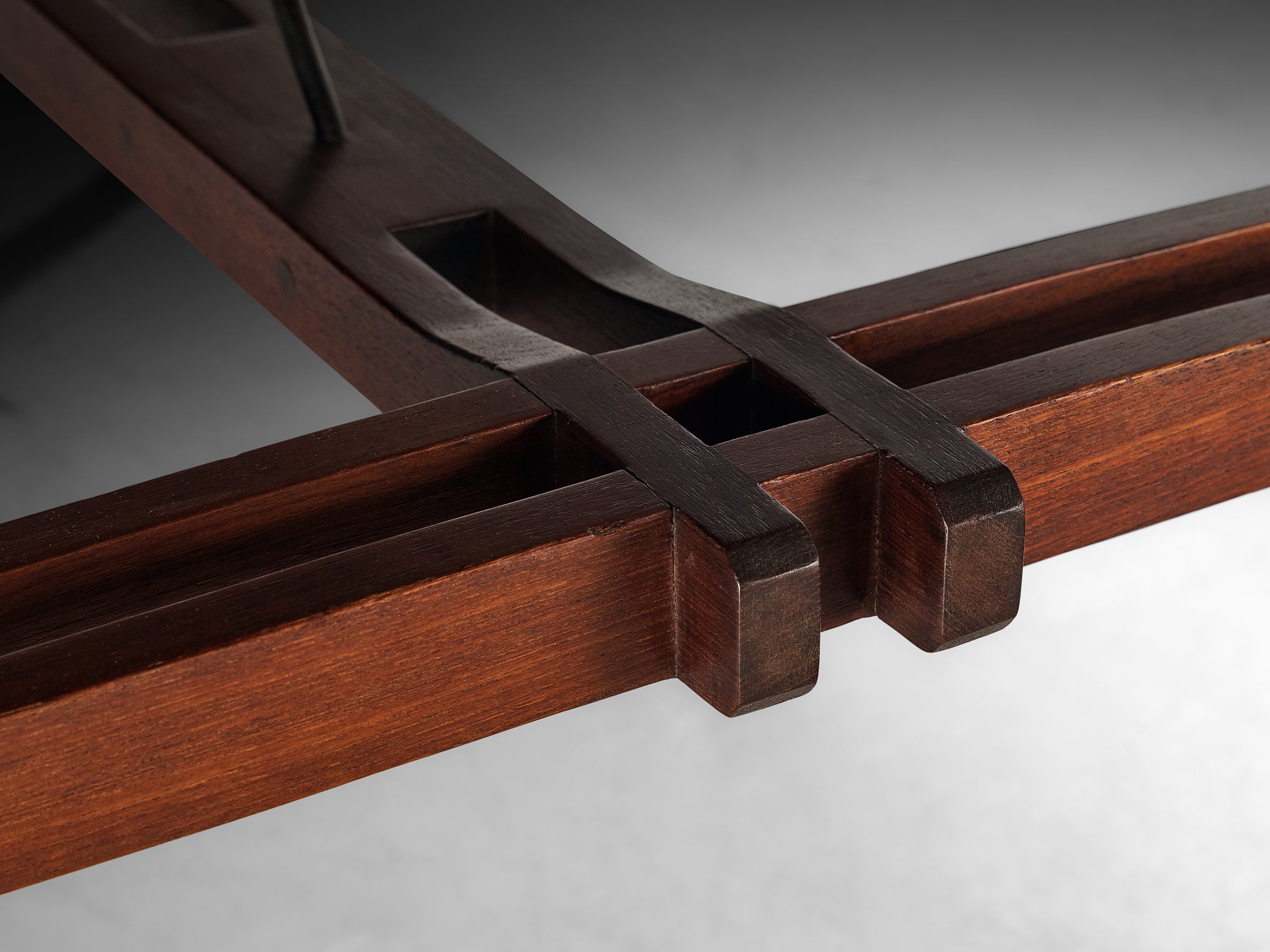 Rare Titina Ammannati & Giampiero Vitelli Dining Table in Teak Tables Morentz