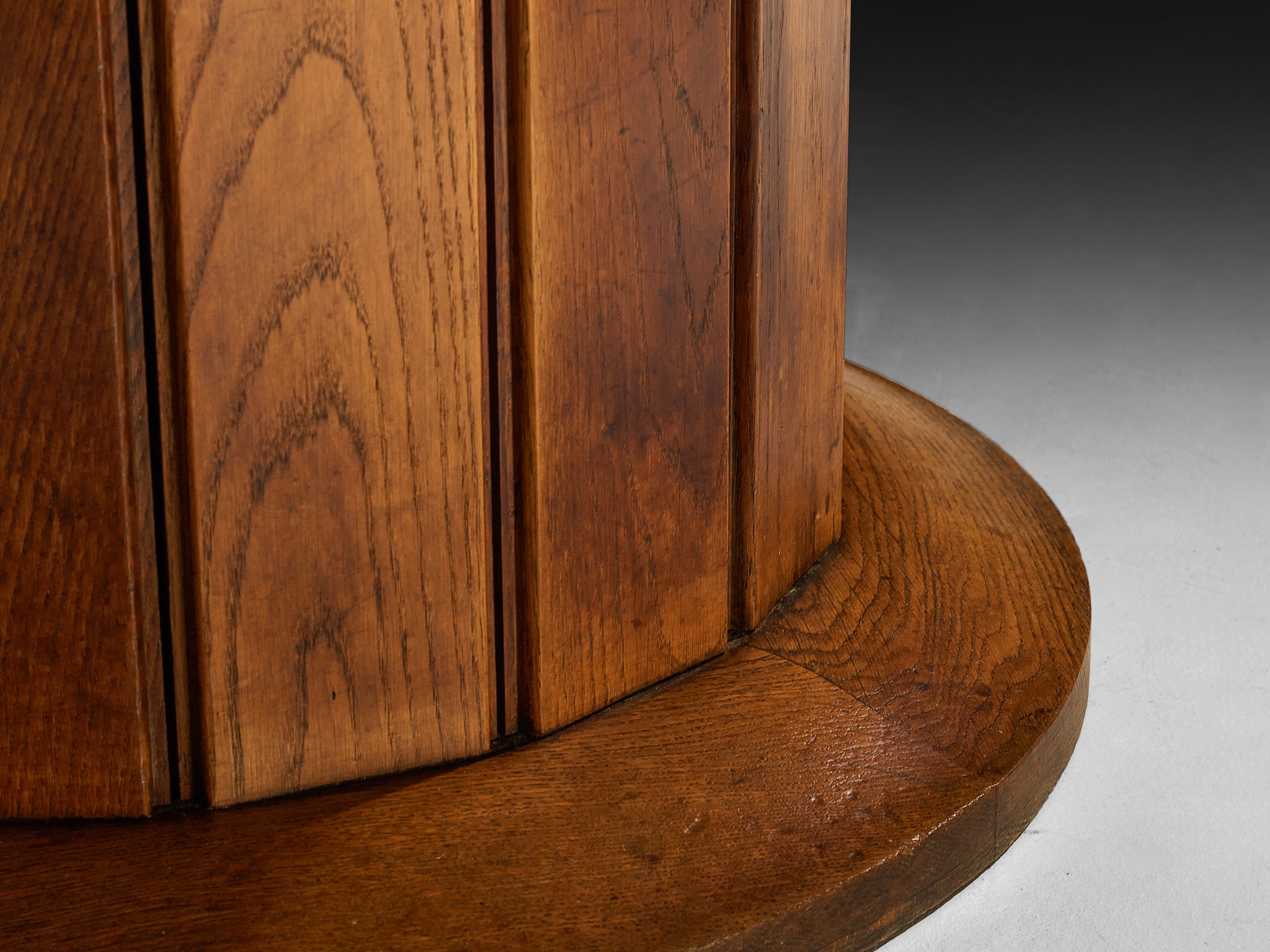 Grand Art Deco Dining Table in Oak with Inlaid Geometric Top Tables Morentz